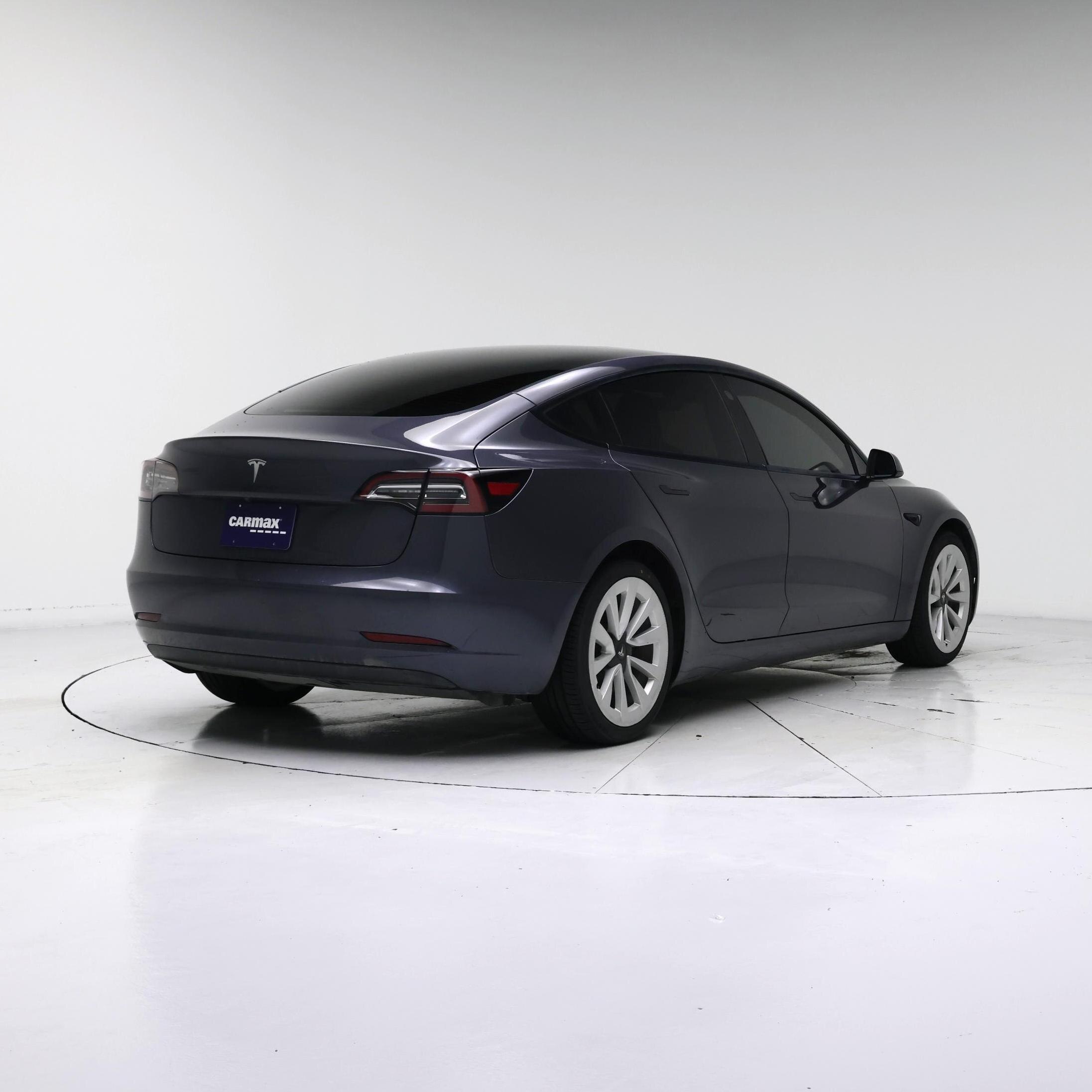 Thumbnail: 2023 Tesla Model 3 - 8