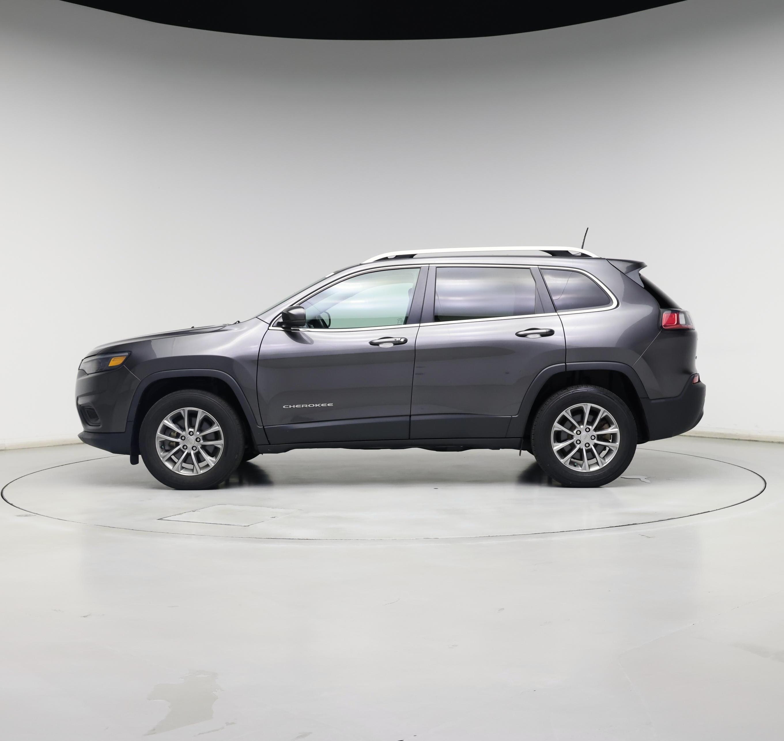 Thumbnail: 2020 Jeep Cherokee - 3
