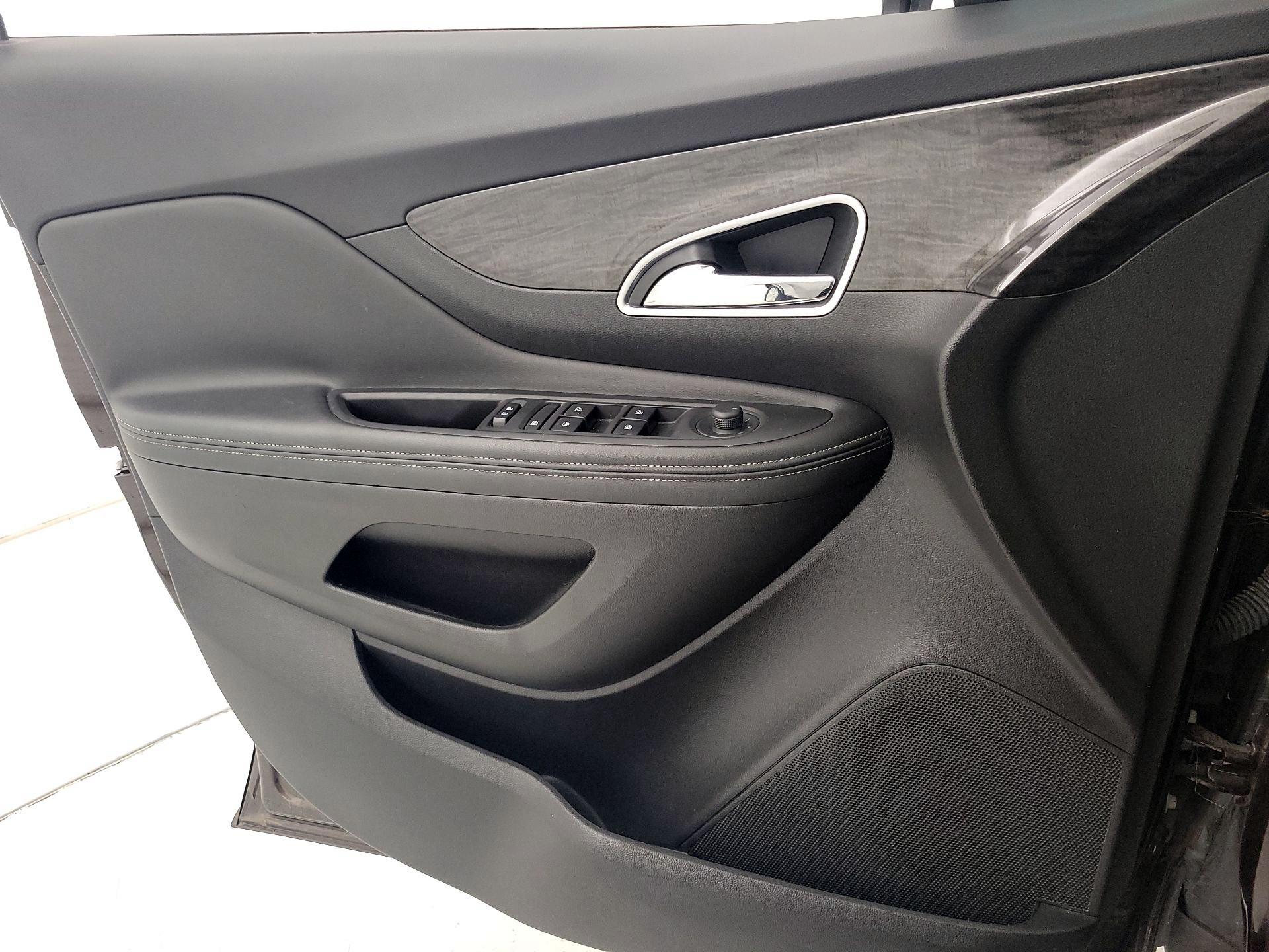 Thumbnail: 2016 Buick Encore - 12