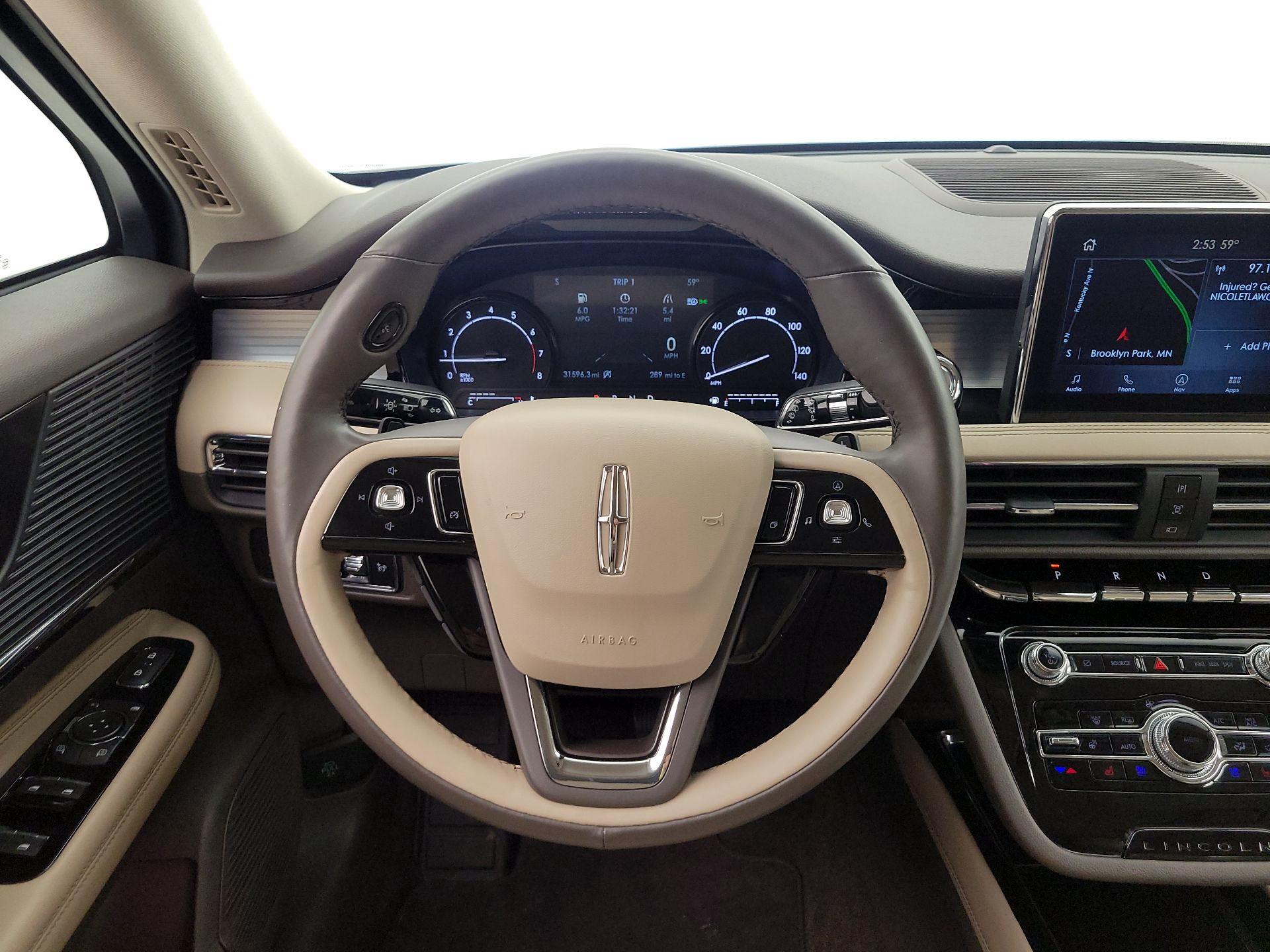 Thumbnail: 2020 Lincoln Corsair - 10