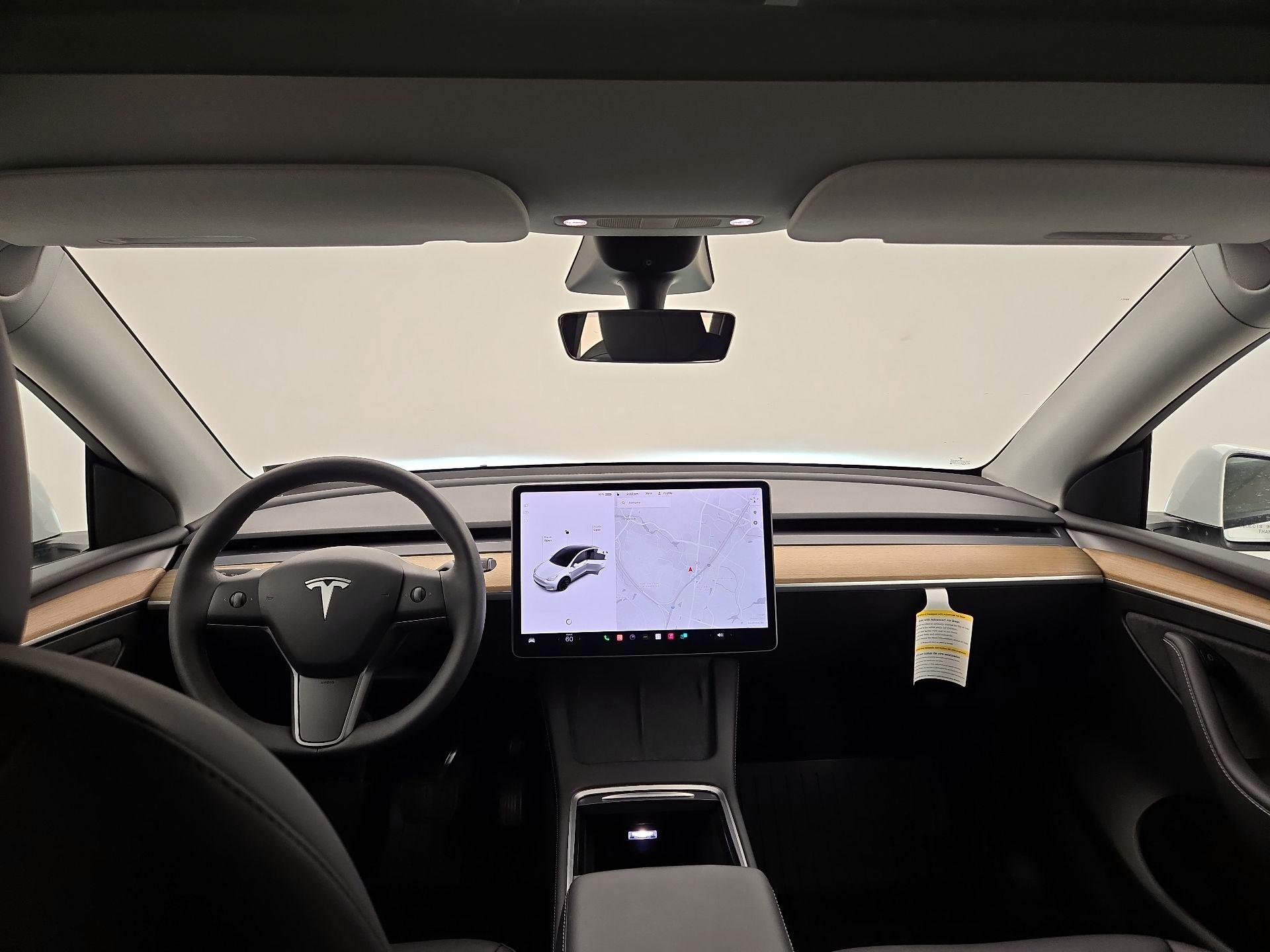 Thumbnail: 2022 Tesla Model Y - 9