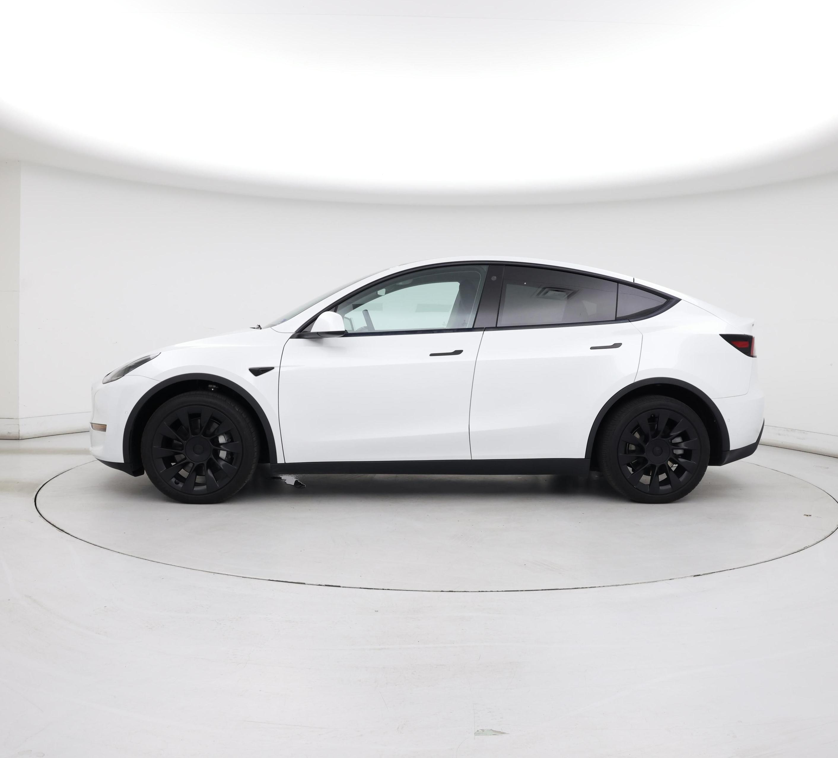 Thumbnail: 2022 Tesla Model Y - 3