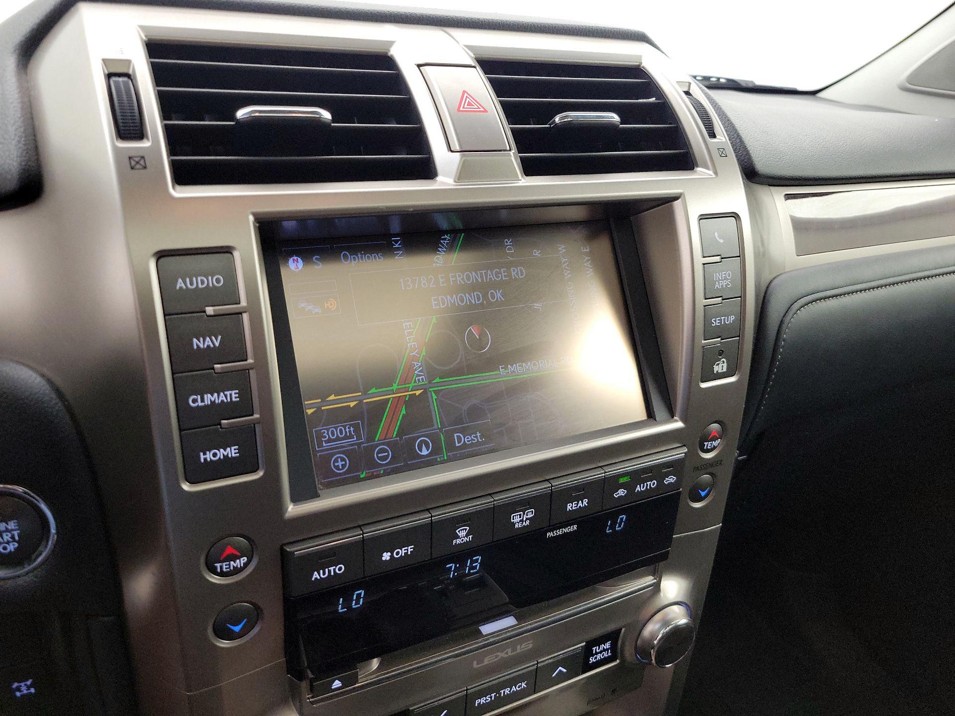 Thumbnail: 2019 Lexus GX - 14