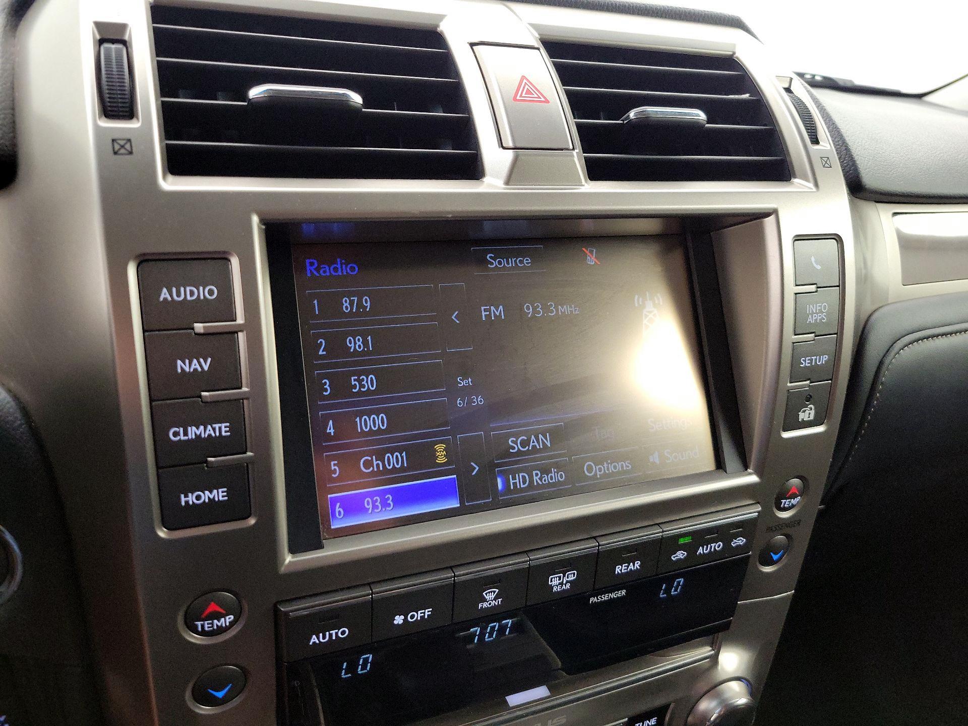 Thumbnail: 2019 Lexus GX - 16
