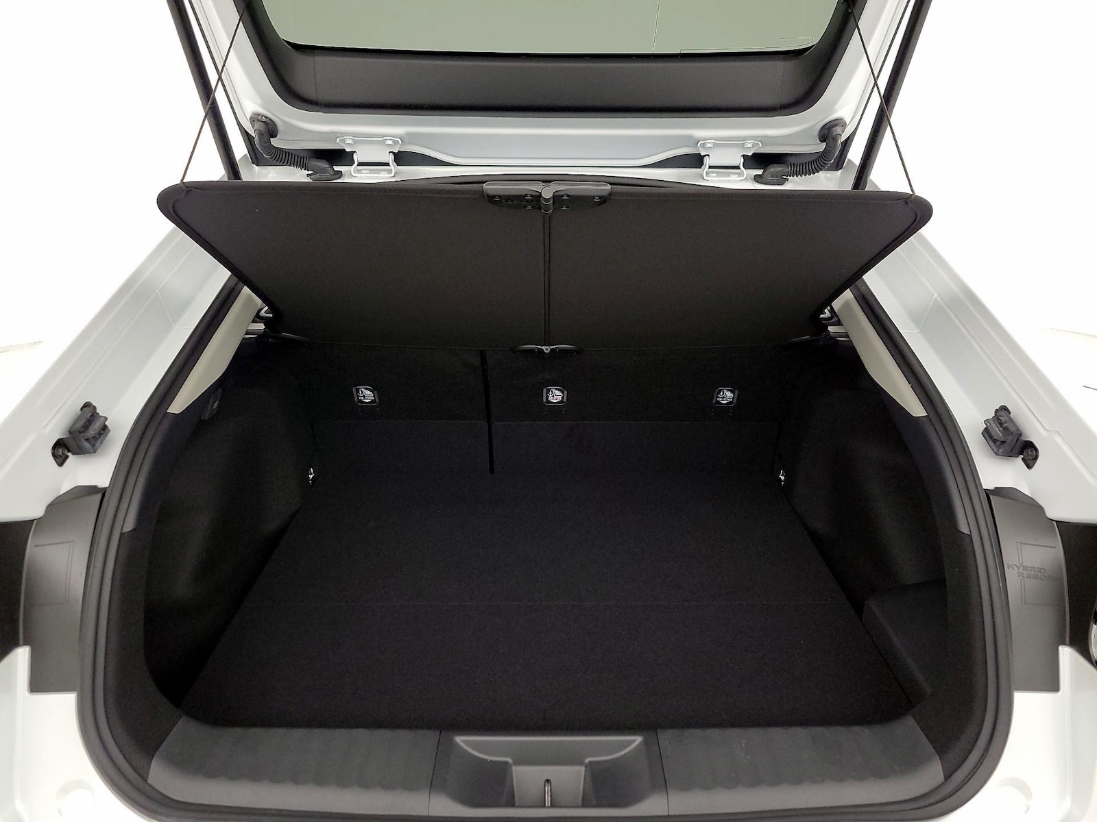 2026 Toyota Prius Plug-in Hybrid XSE - Photo 22