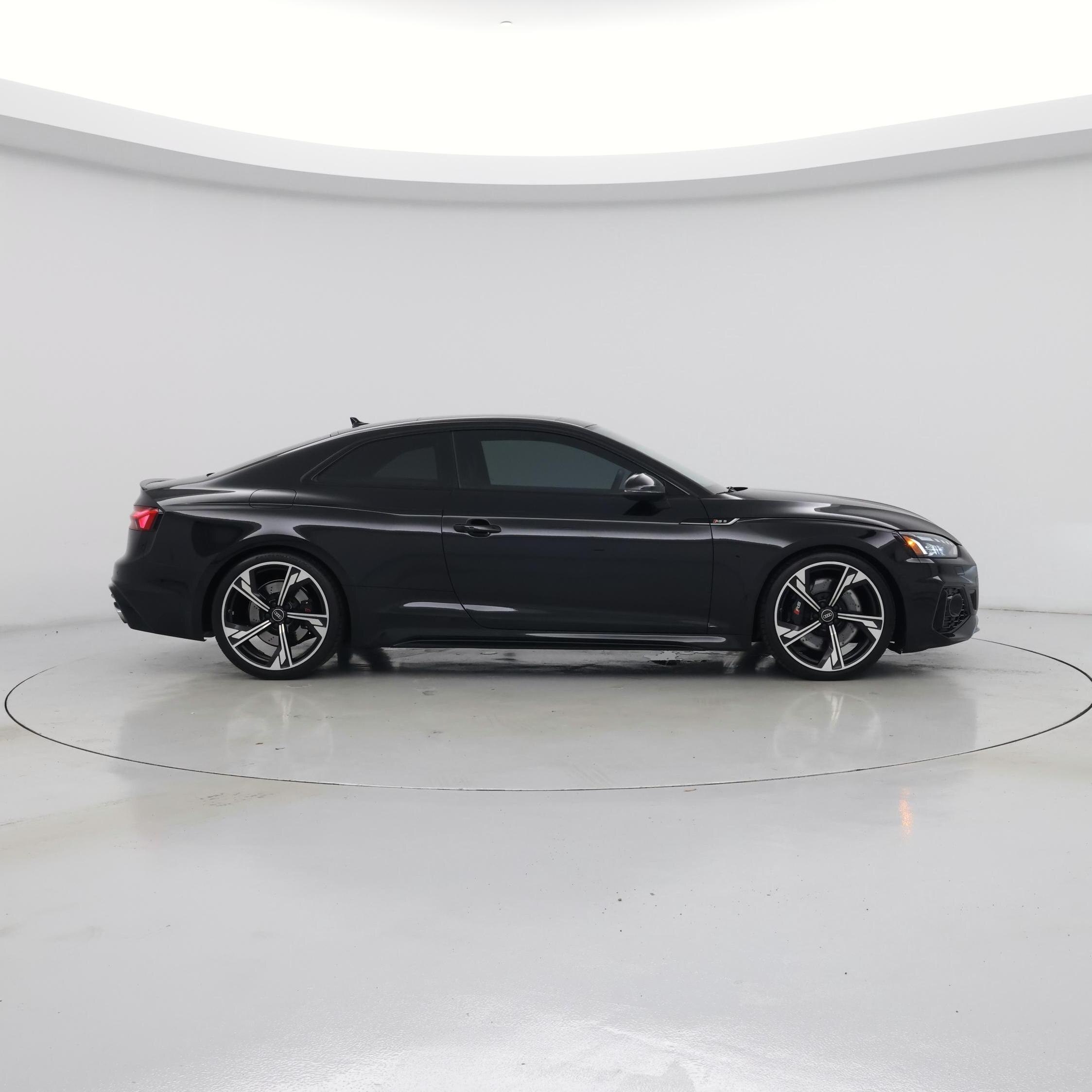 Thumbnail: 2022 Audi RS 5 - 7