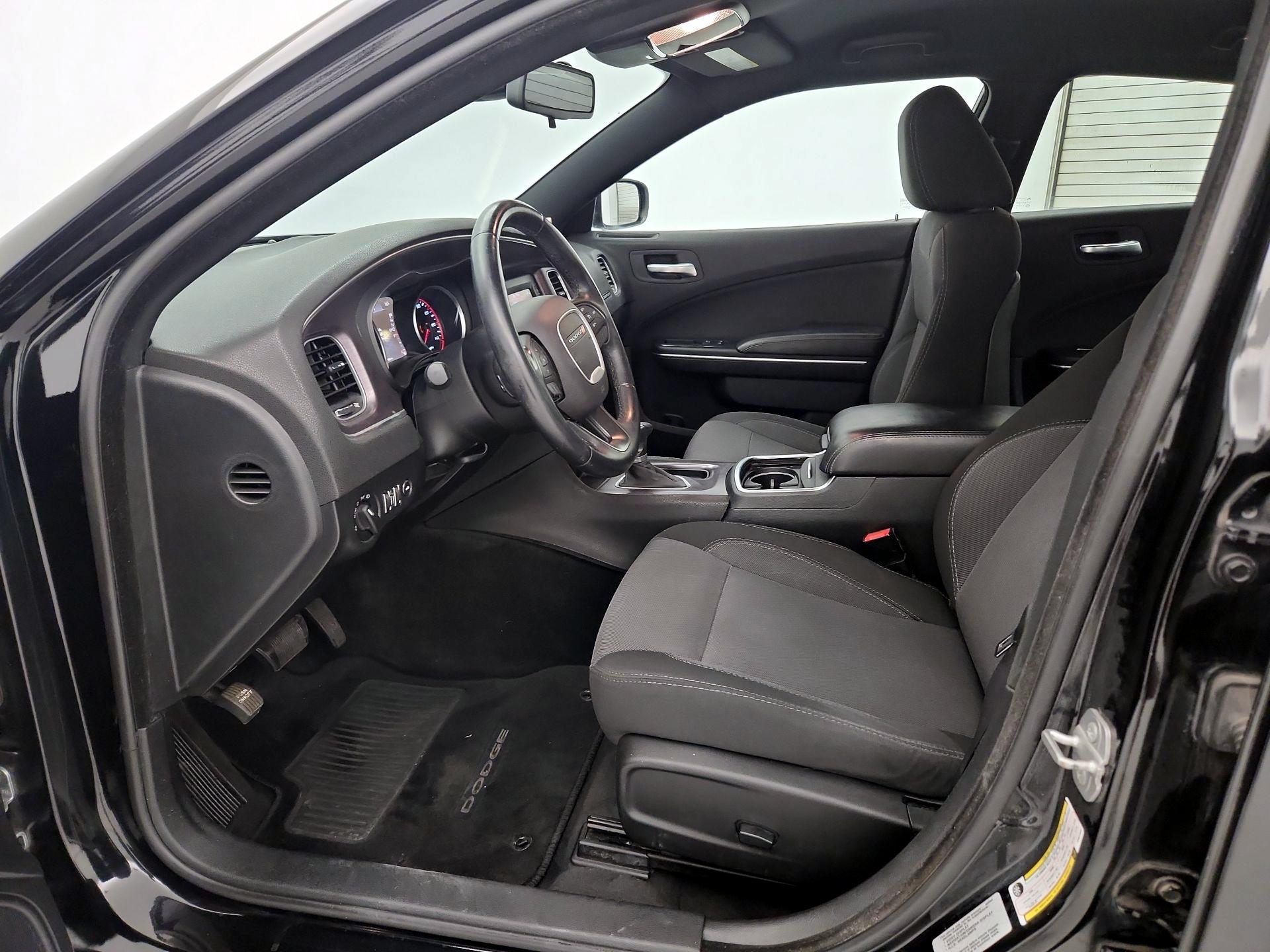 Thumbnail: 2015 Dodge Charger - 11