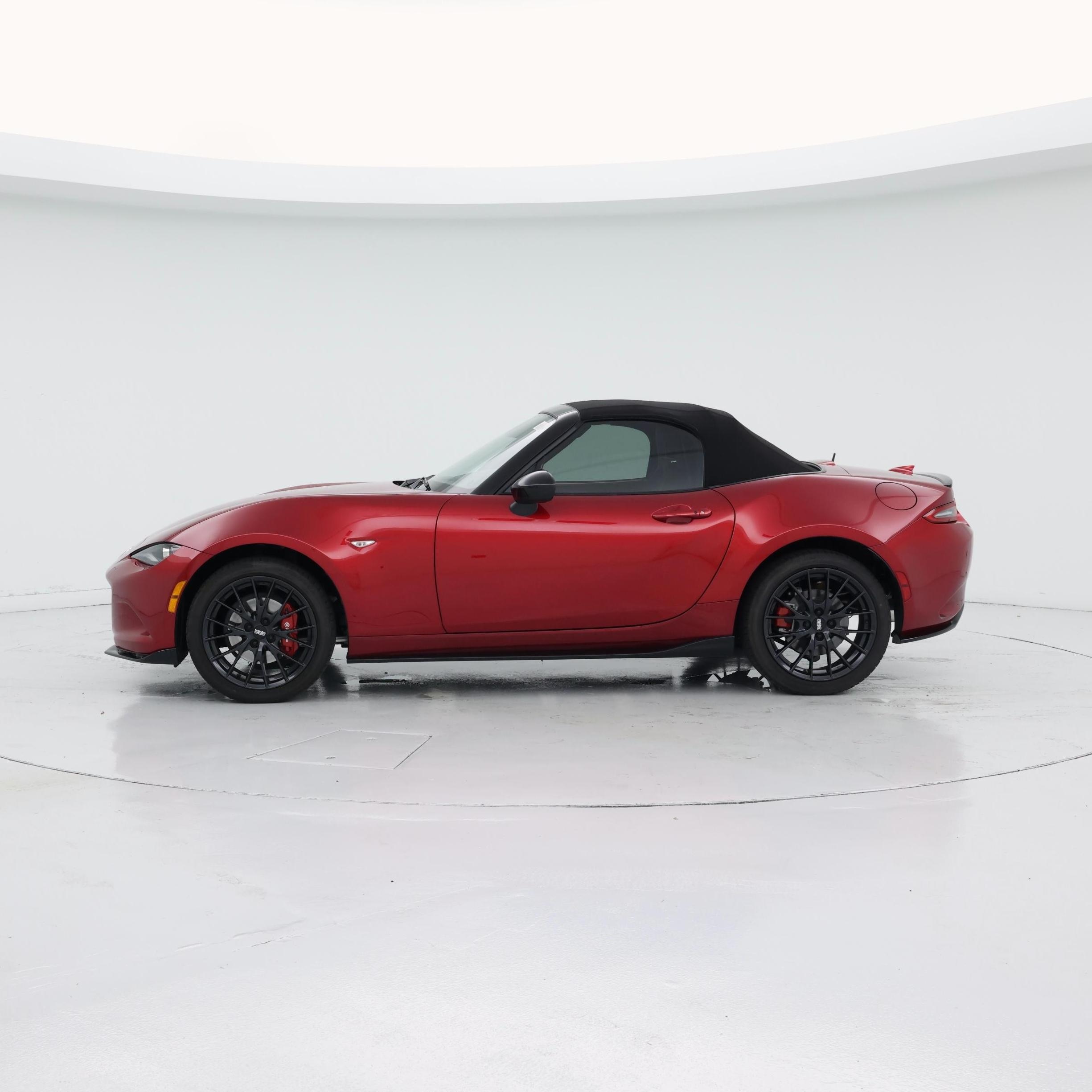 Thumbnail: 2025 Mazda MX-5 Miata - 3