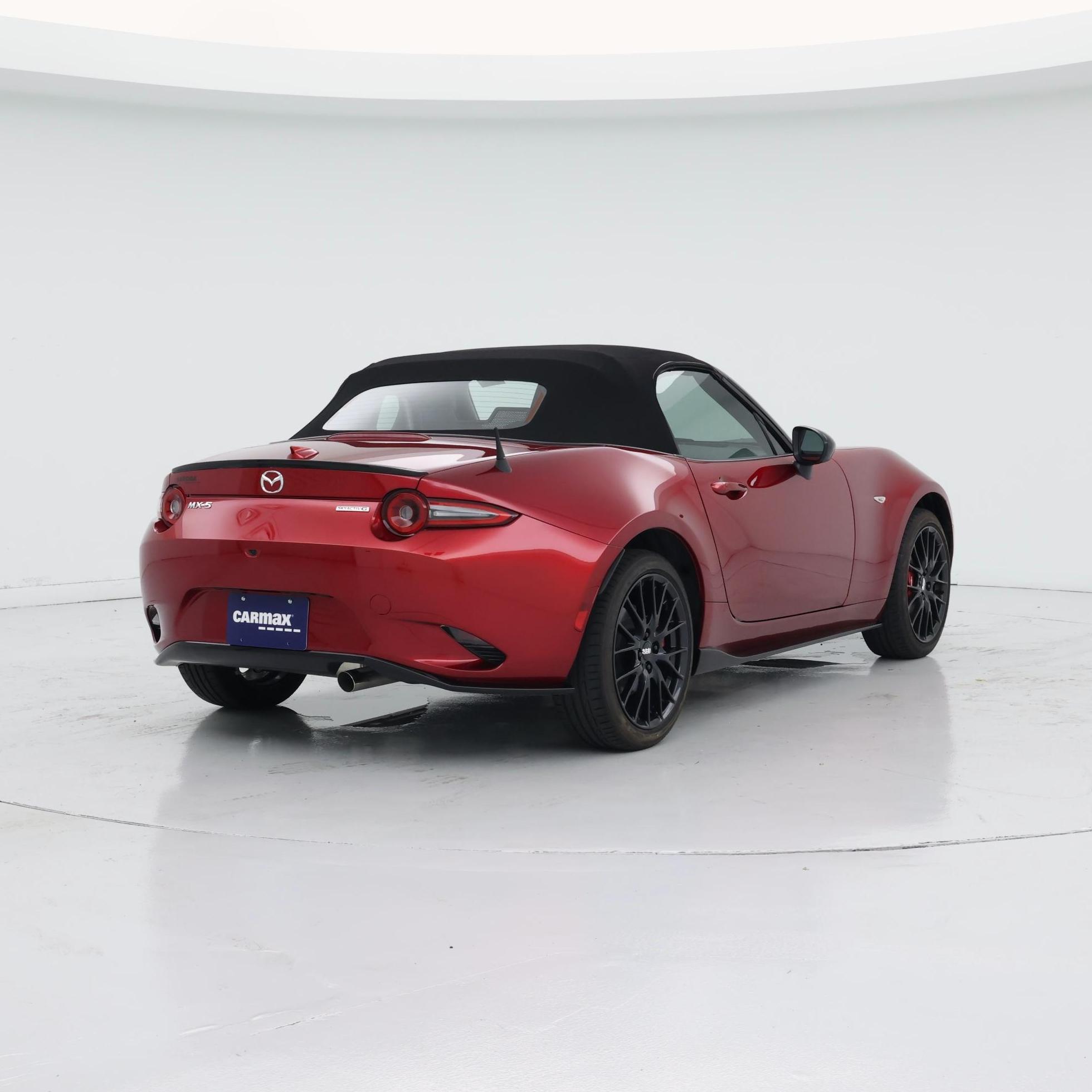 Thumbnail: 2025 Mazda MX-5 Miata - 8