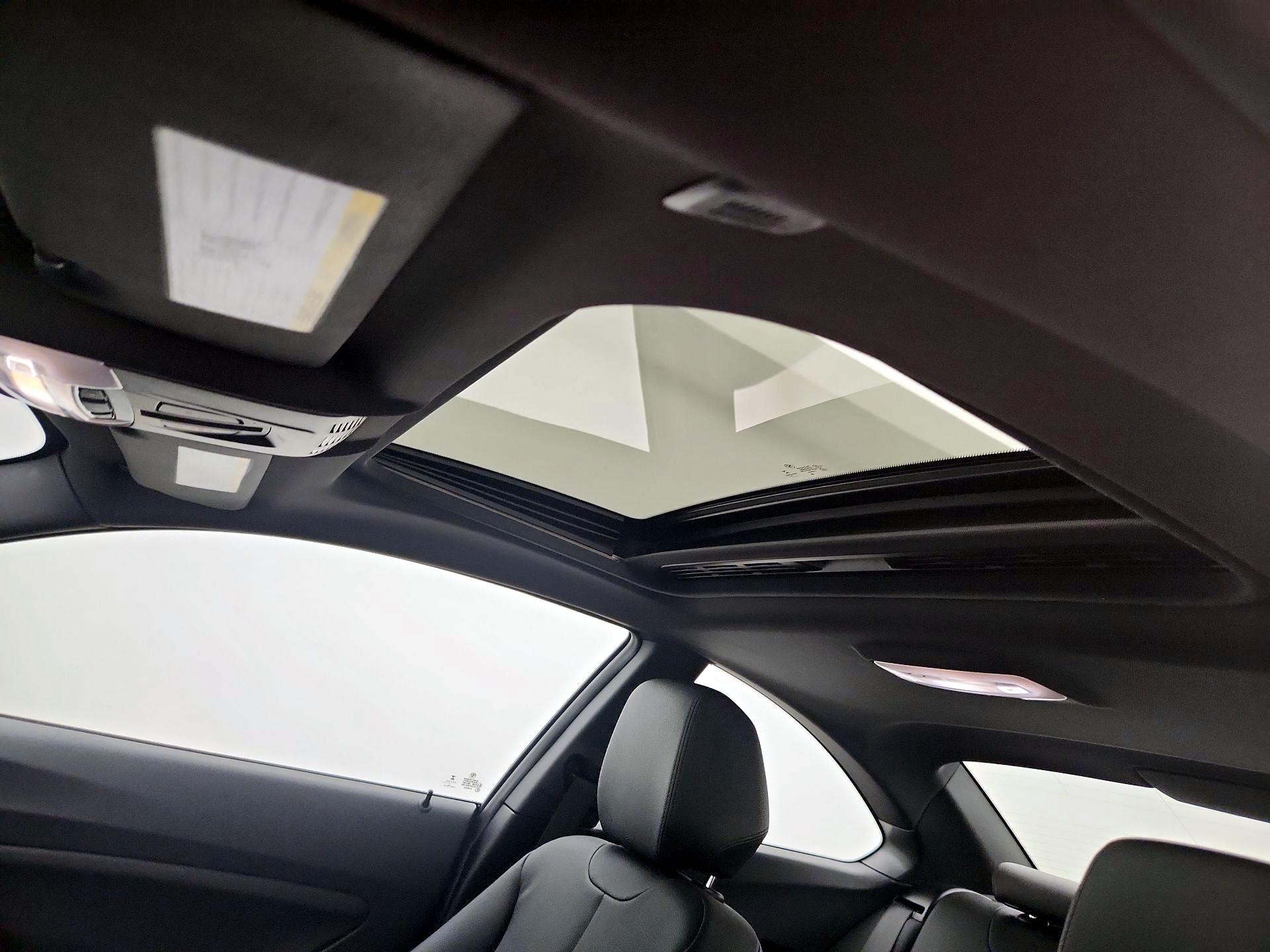 Thumbnail: 2020 BMW 2 Series - 18