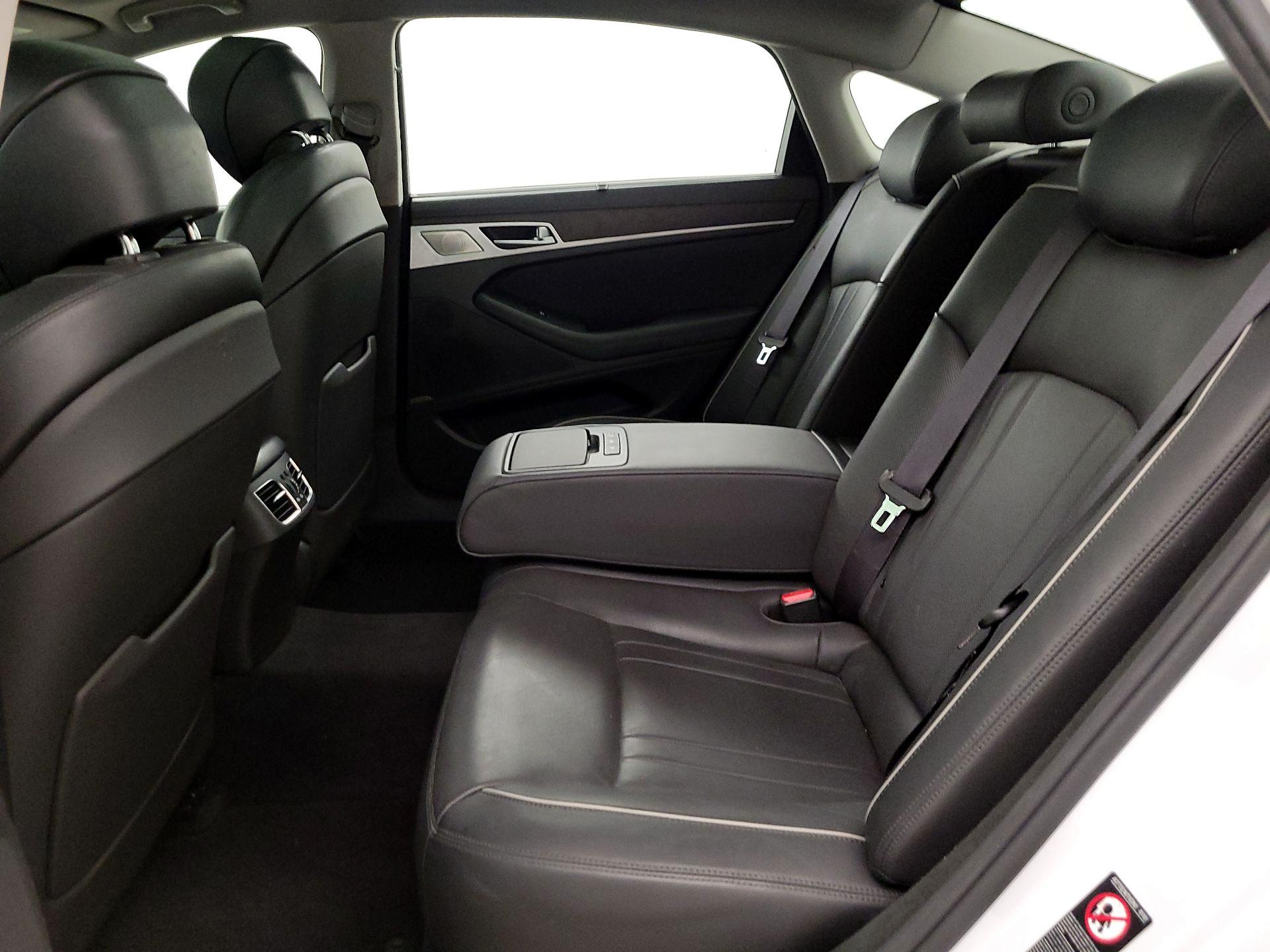 Thumbnail: 2019 Genesis G80 - 20
