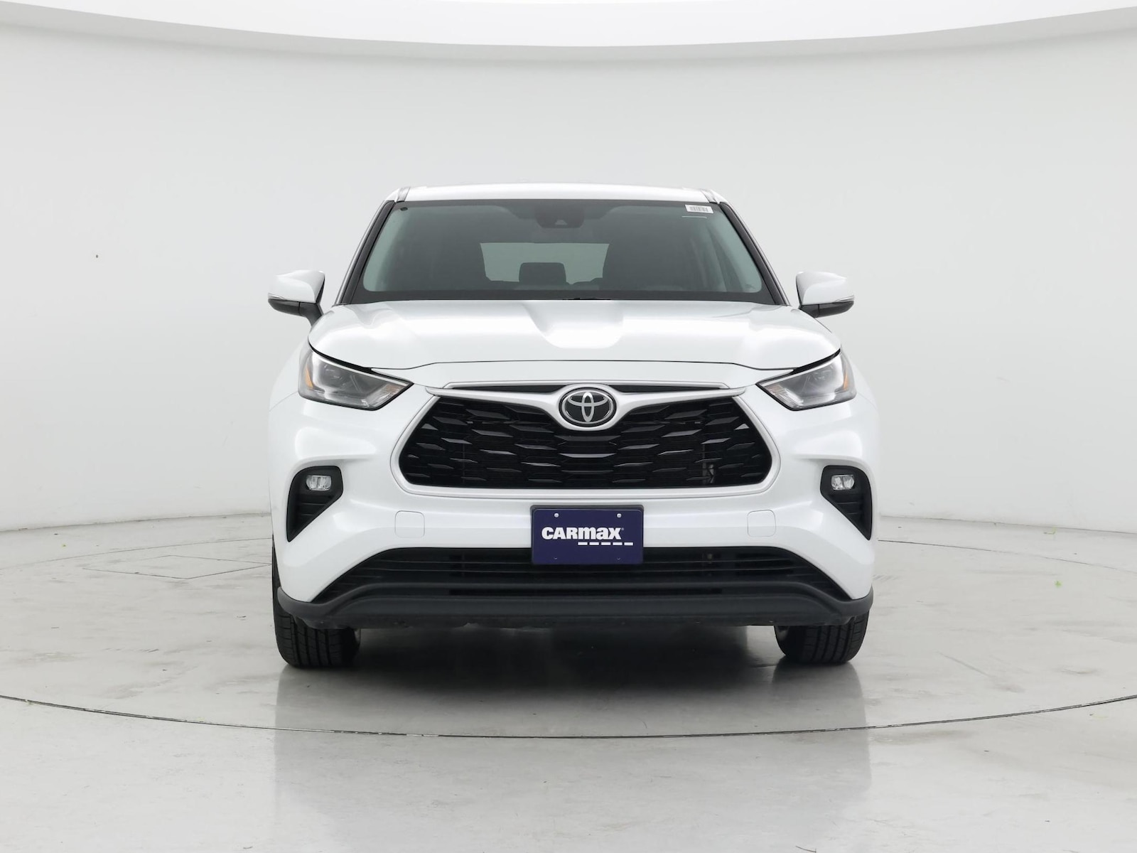 2022 Toyota Highlander LE - Photo 6