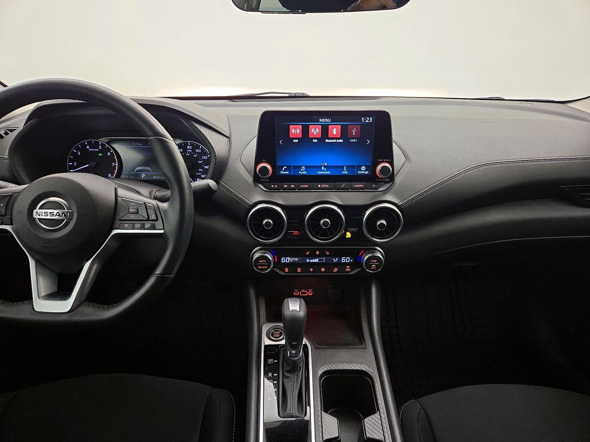 Thumbnail: 2023 Nissan Sentra - 9