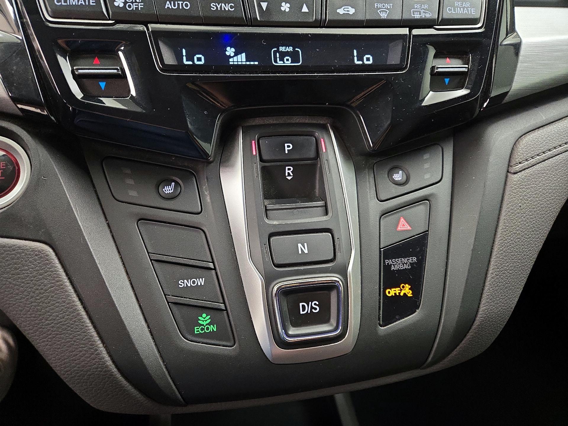 Thumbnail: 2019 Honda Odyssey - 17