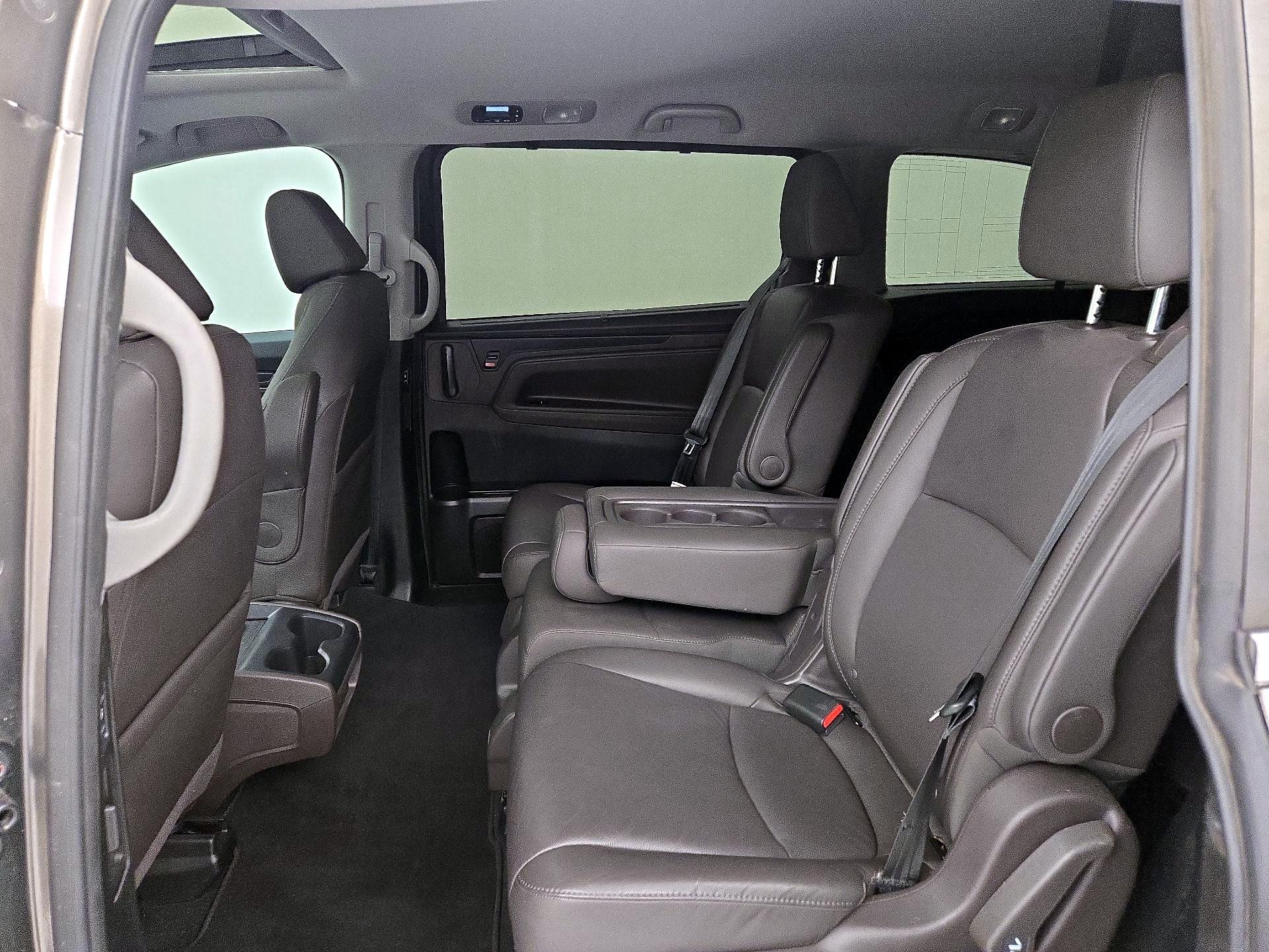 Thumbnail: 2019 Honda Odyssey - 19