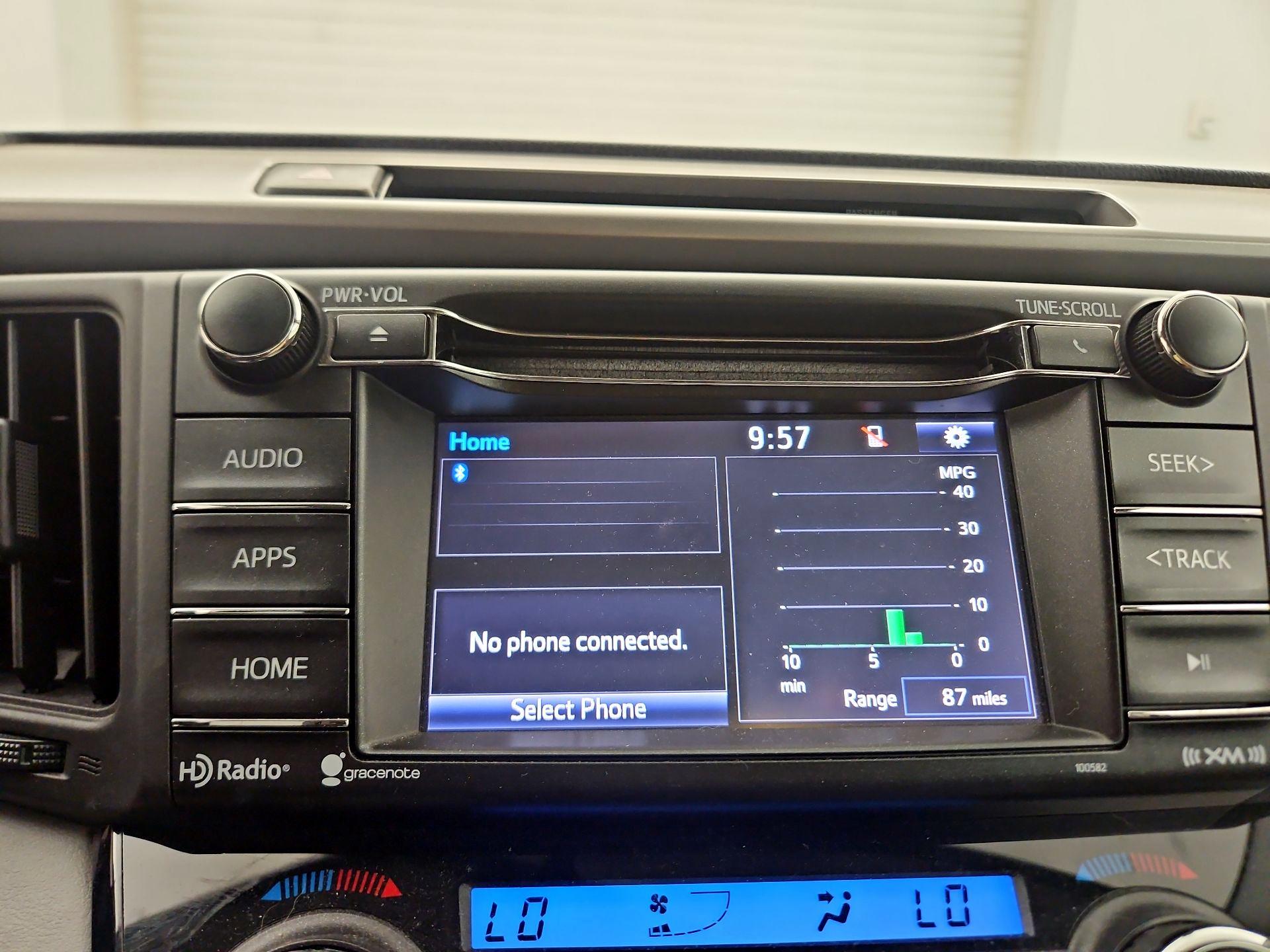 Thumbnail: 2016 Toyota RAV4 - 15