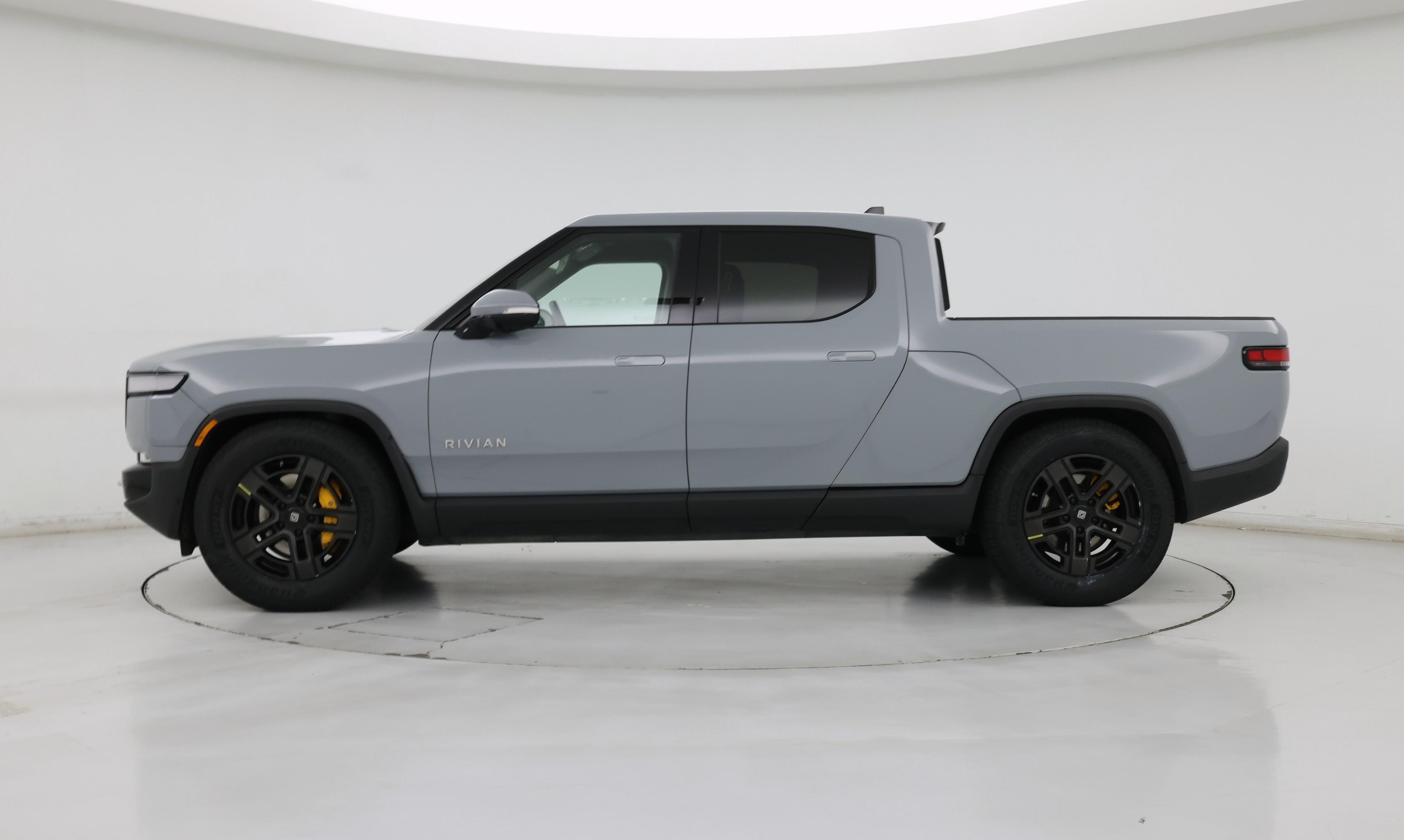 Thumbnail: 2022 Rivian R1T - 3