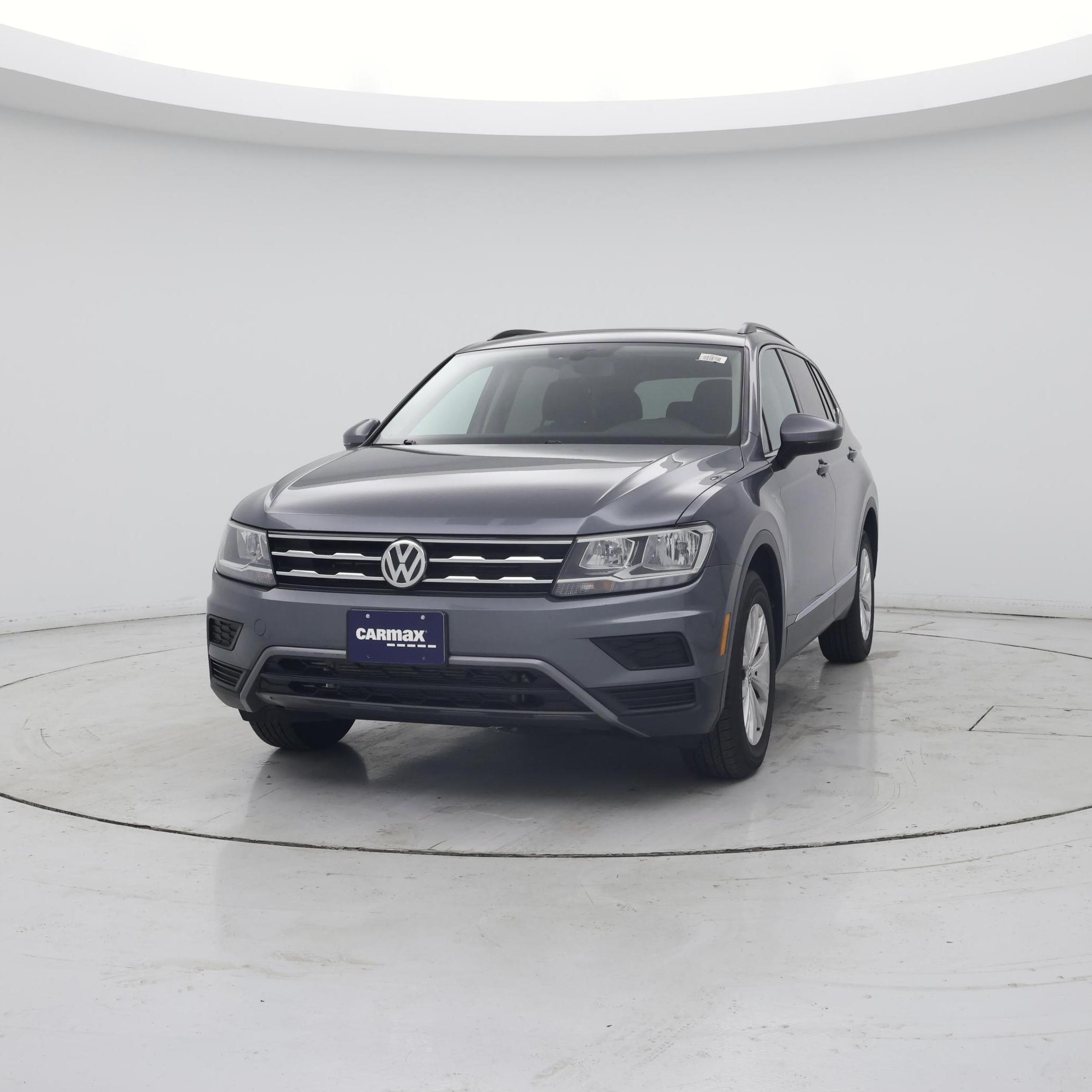 Thumbnail: 2018 Volkswagen Tiguan - 4