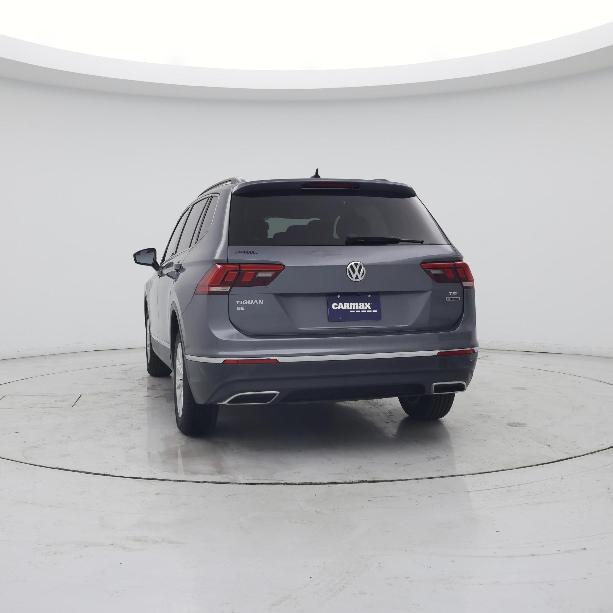 Thumbnail: 2018 Volkswagen Tiguan - 6