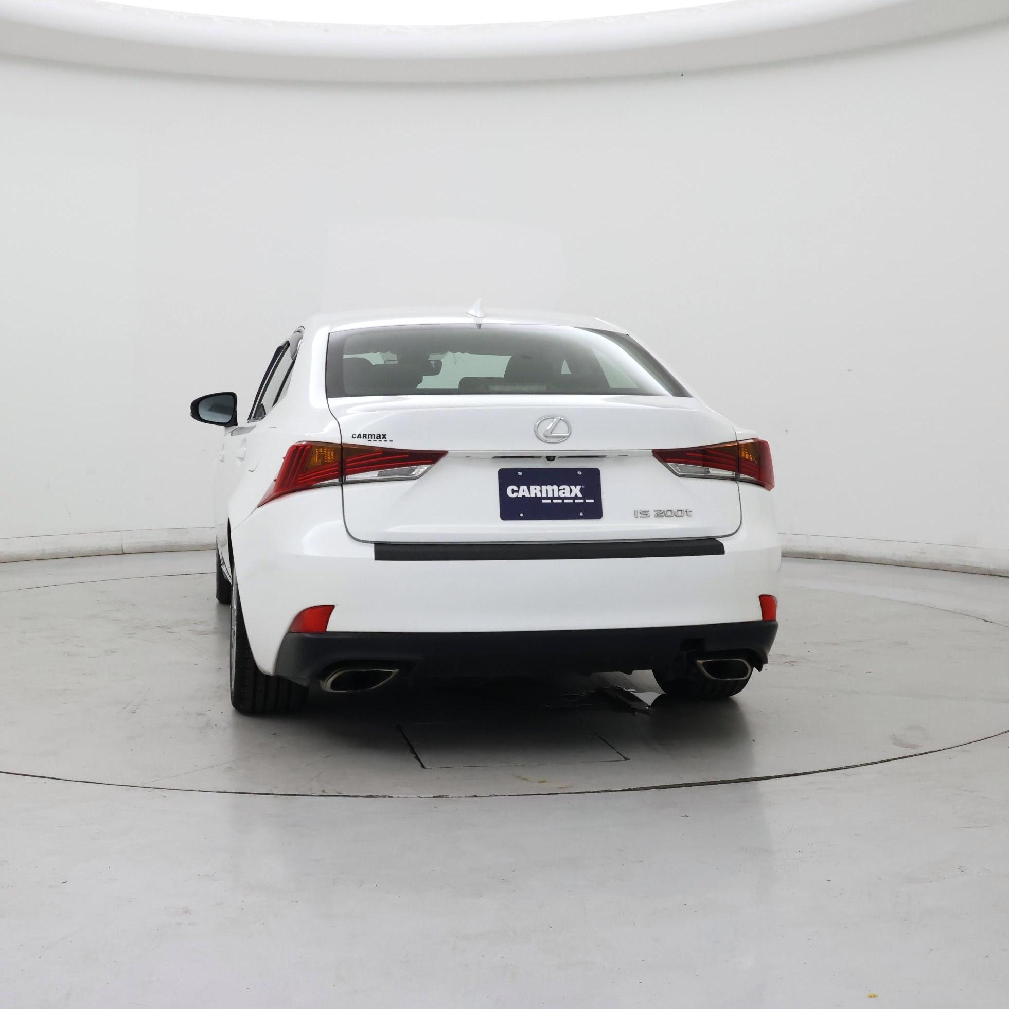 Thumbnail: 2017 Lexus IS - 6