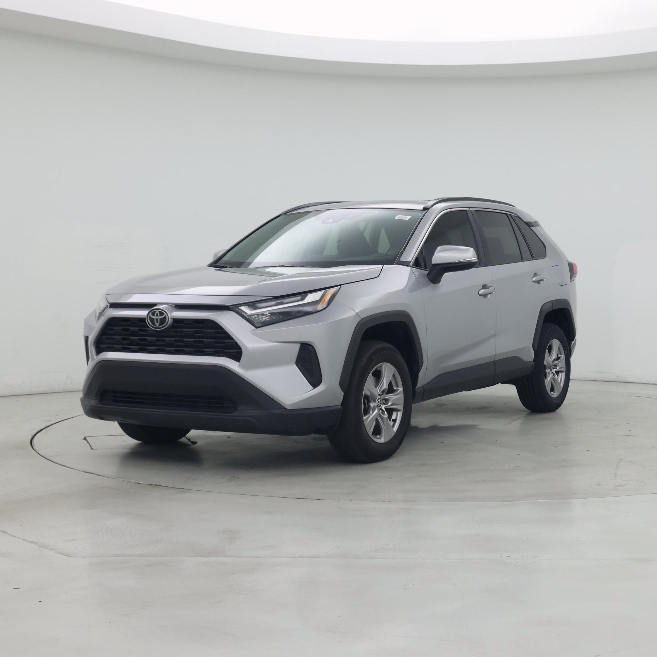 Thumbnail: 2022 Toyota RAV4 - 4