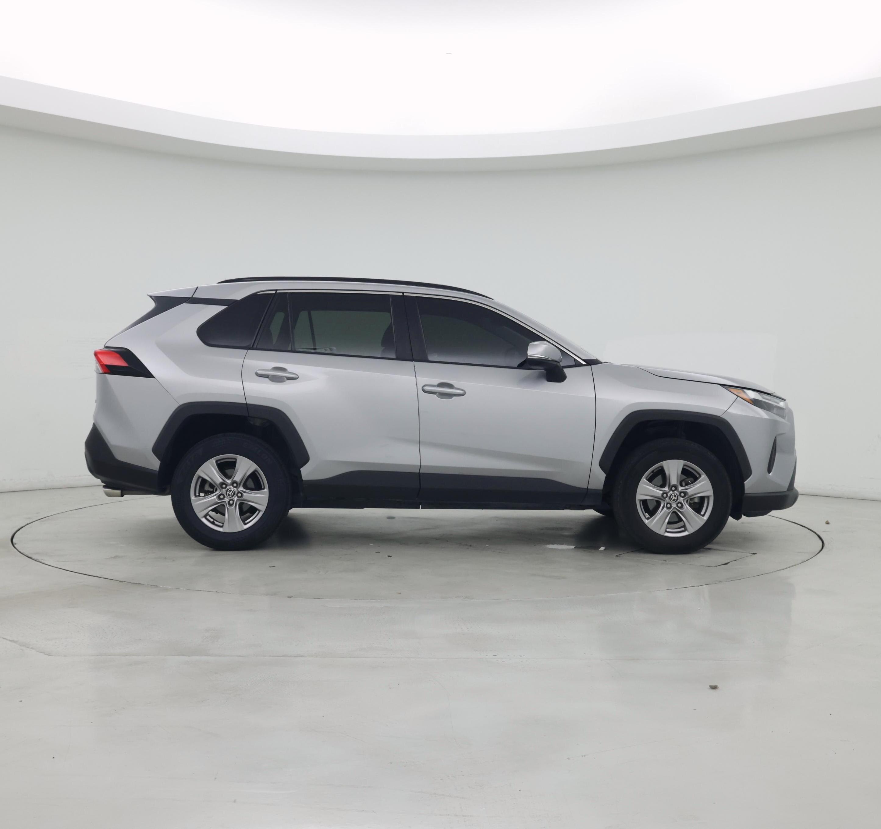 Thumbnail: 2022 Toyota RAV4 - 7