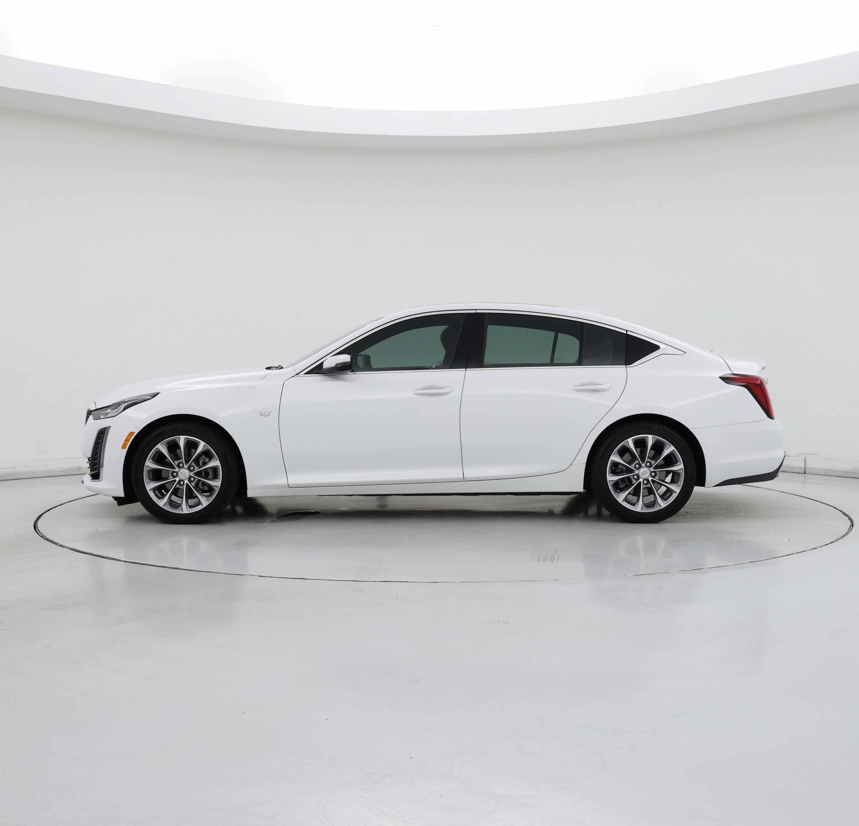 Thumbnail: 2021 Cadillac CT5 - 3