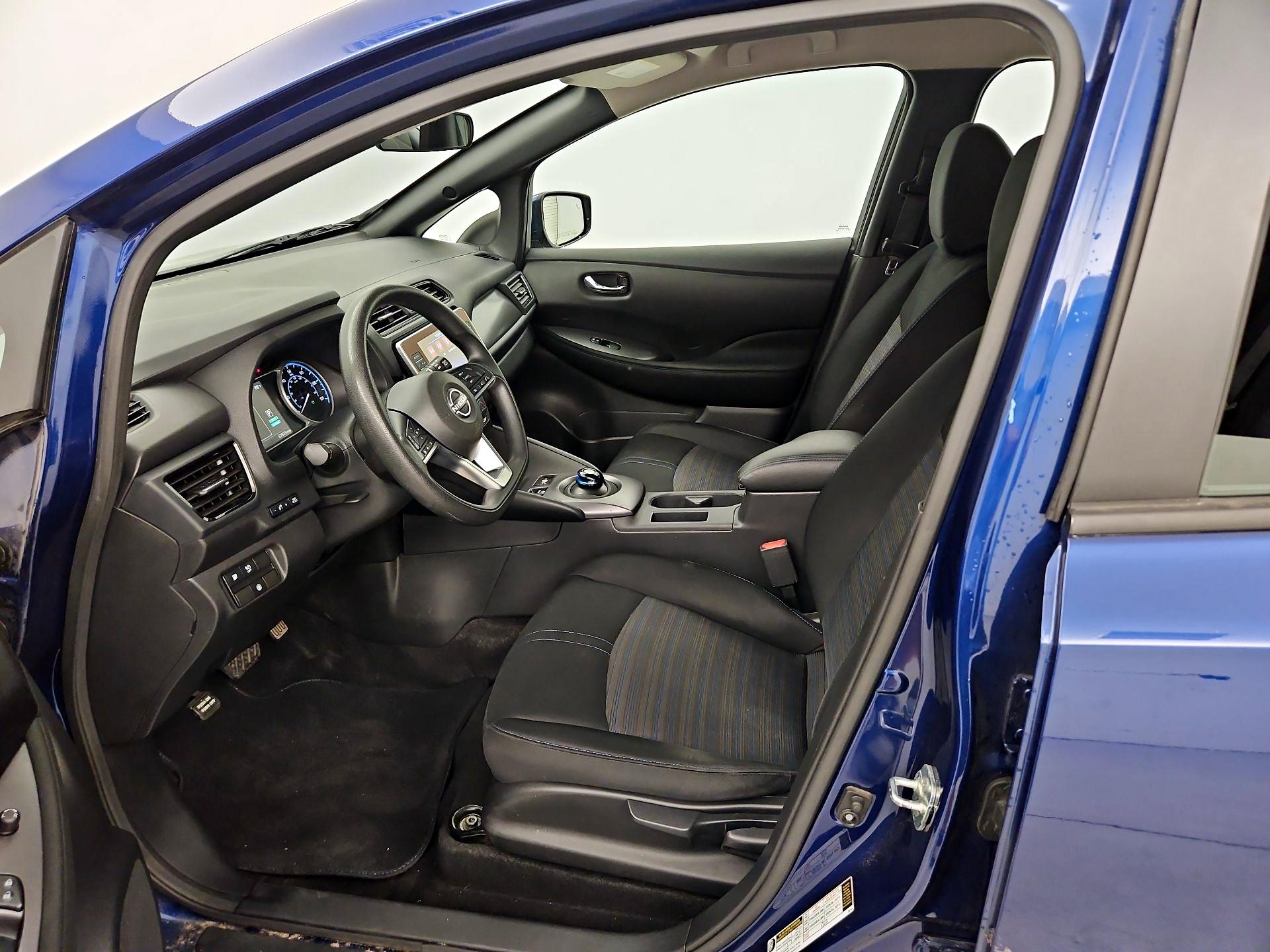 Thumbnail: 2023 Nissan Leaf - 11