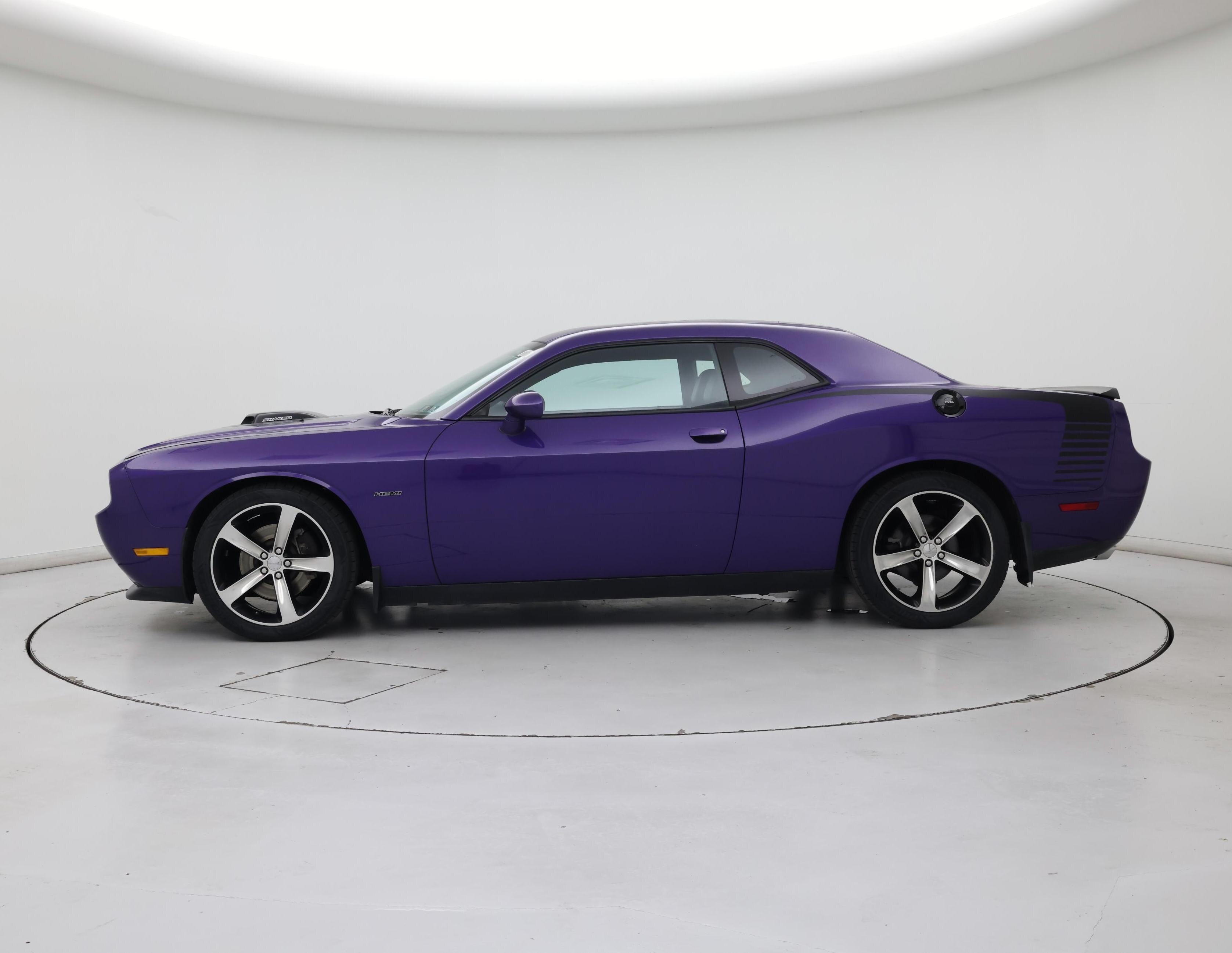 Thumbnail: 2014 Dodge Challenger - 3