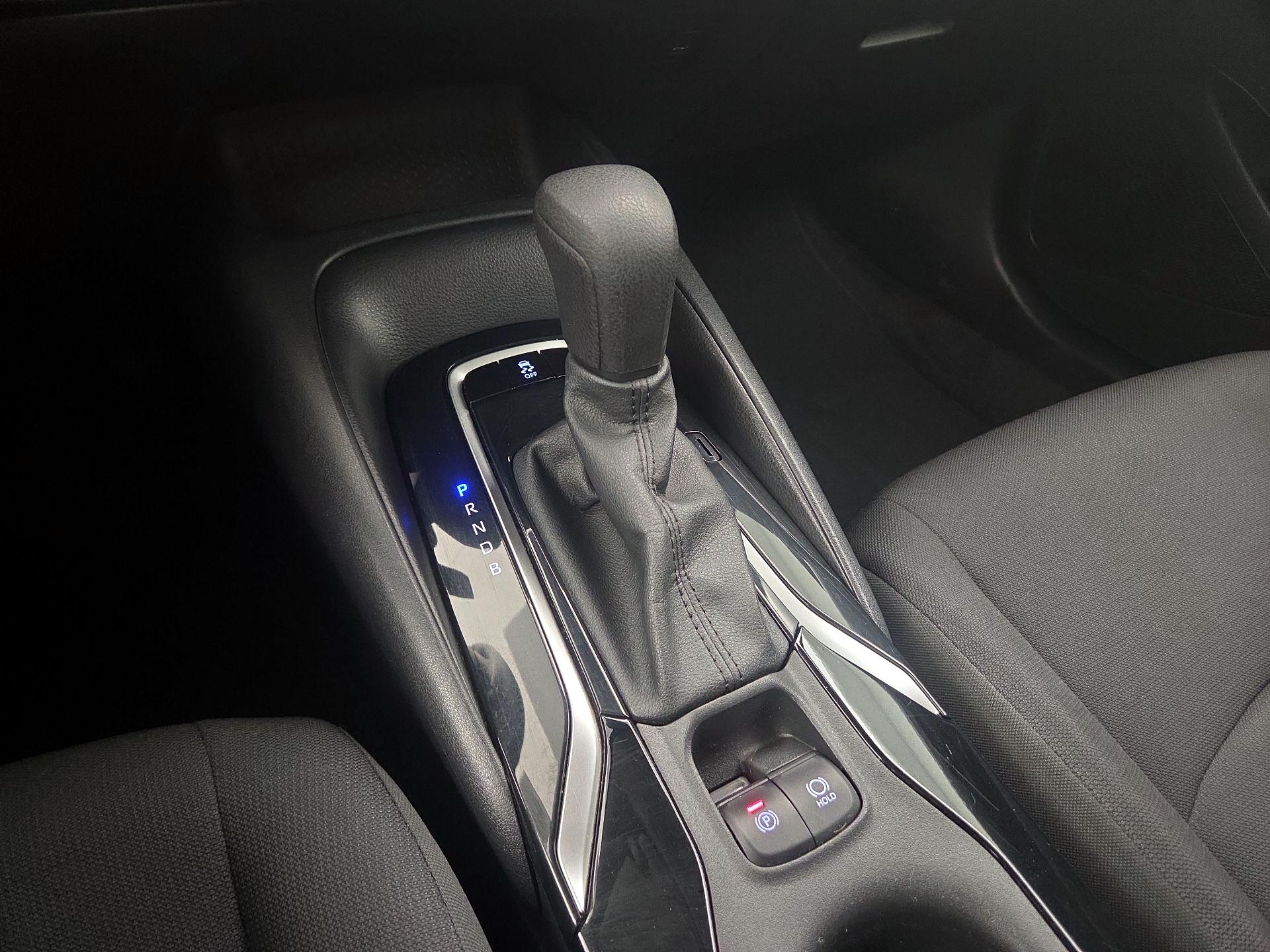 Thumbnail: 2022 Toyota Corolla - 17