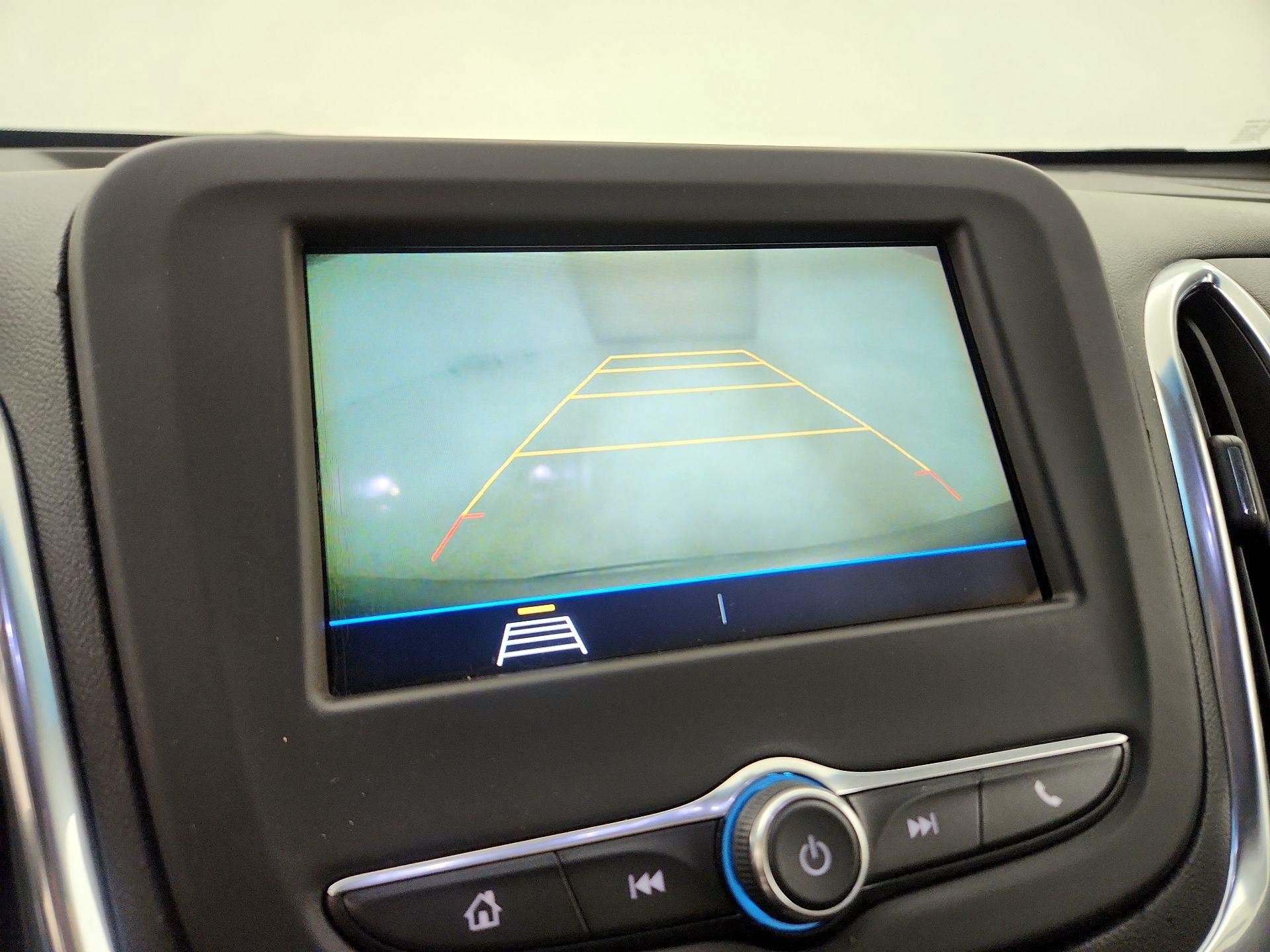 Thumbnail: 2019 Chevrolet Equinox - 14