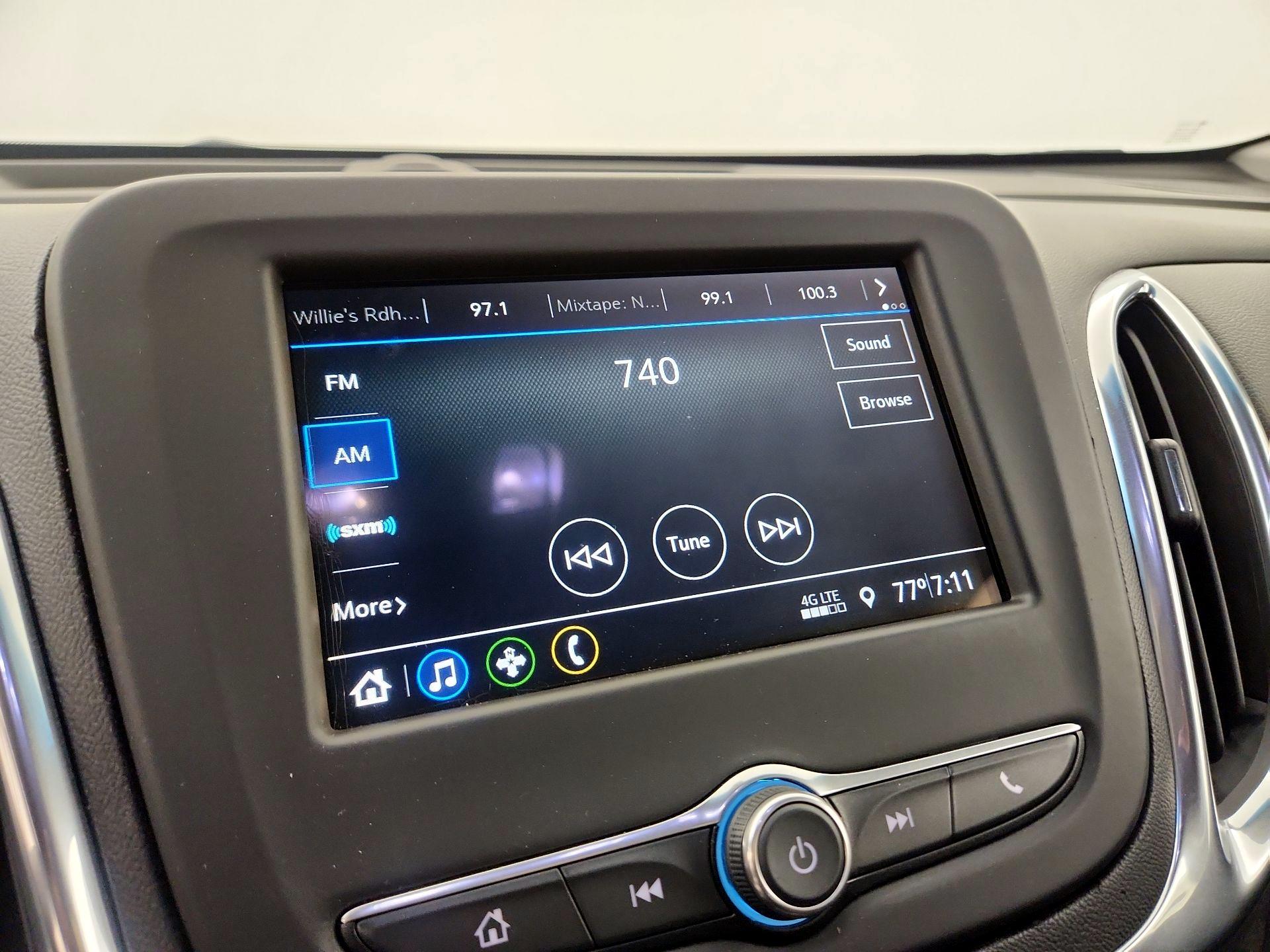 Thumbnail: 2019 Chevrolet Equinox - 15