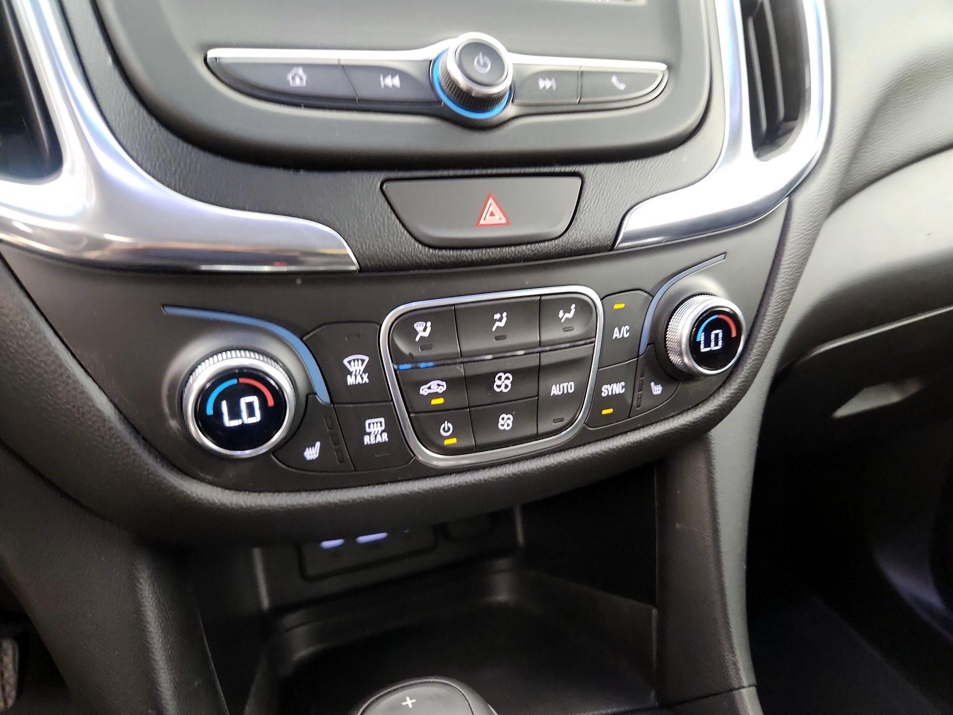 Thumbnail: 2019 Chevrolet Equinox - 16