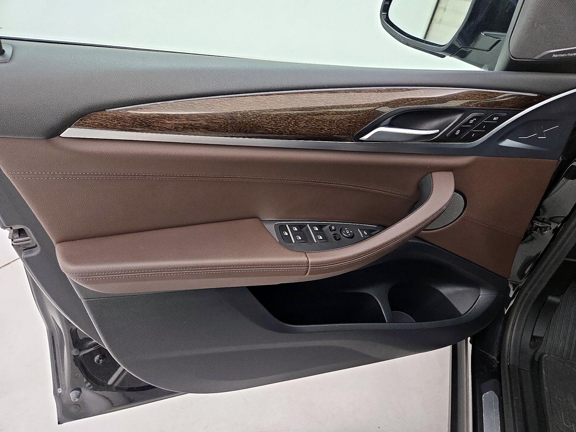 Thumbnail: 2019 BMW X3 - 12