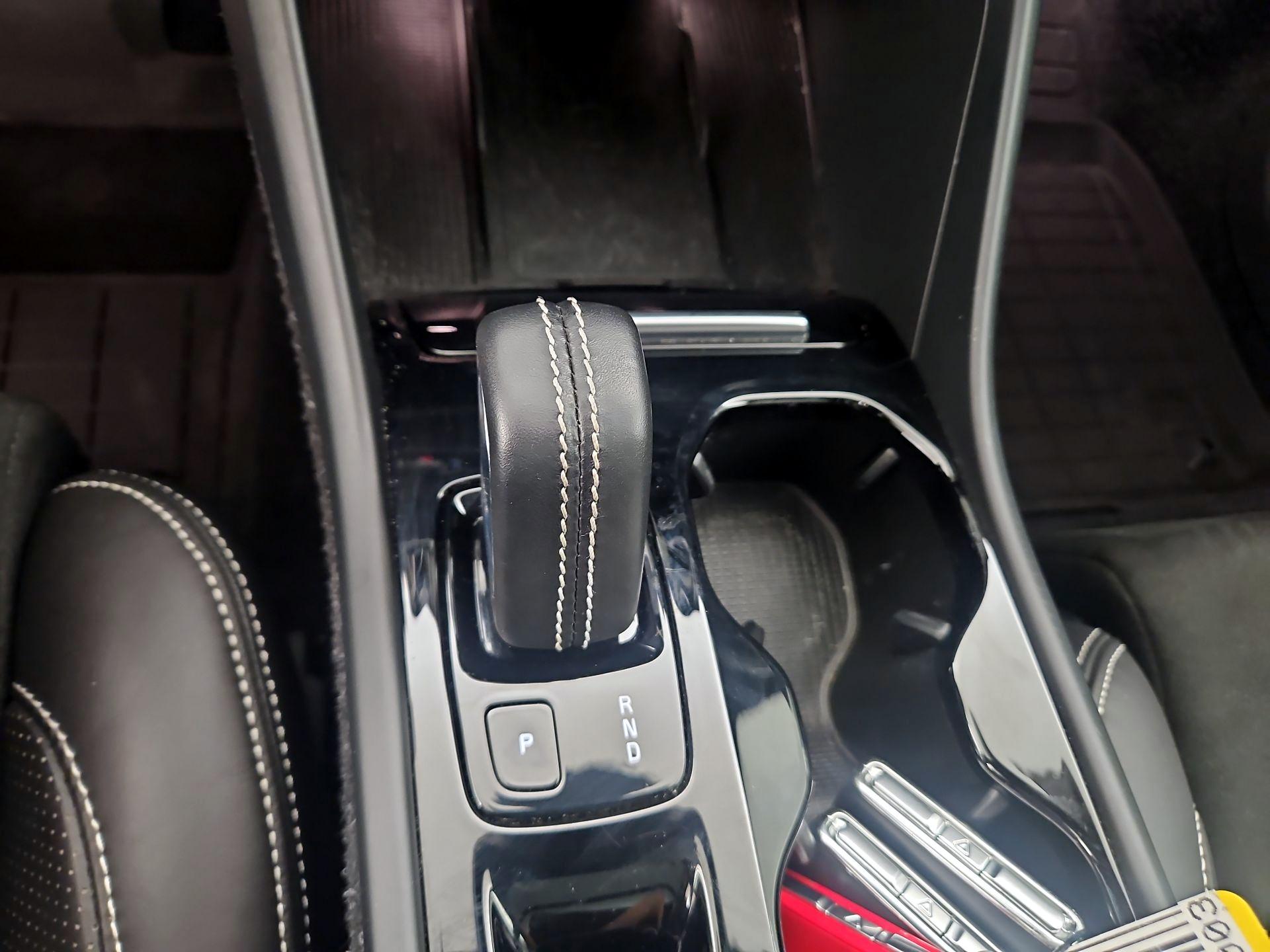 Thumbnail: 2020 Volvo XC40 - 18
