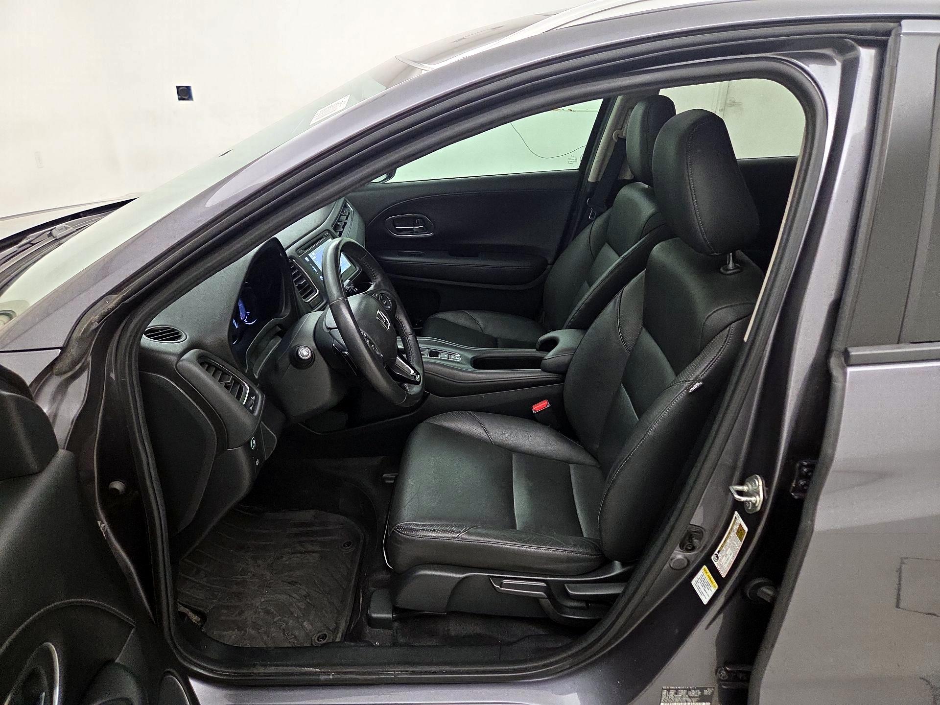 Thumbnail: 2016 Honda HR-V - 11