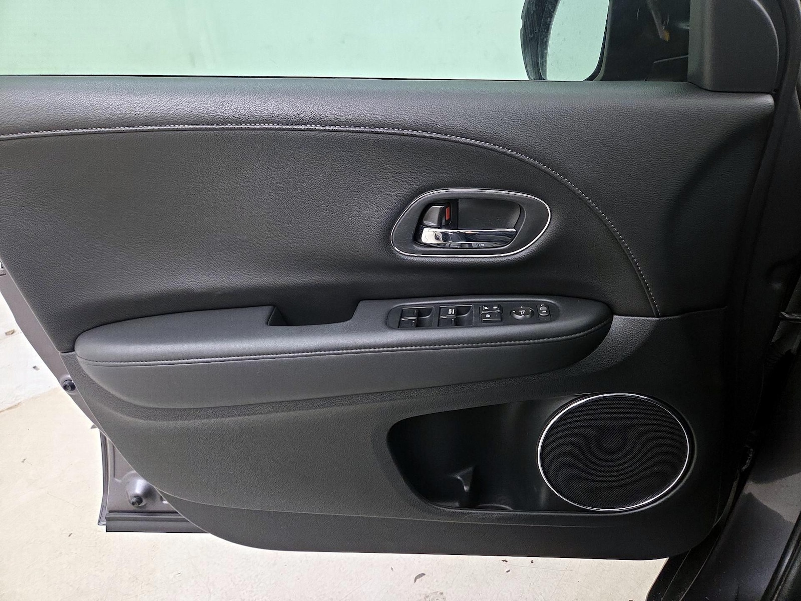 2016 Honda HR-V EX-L - Photo 13