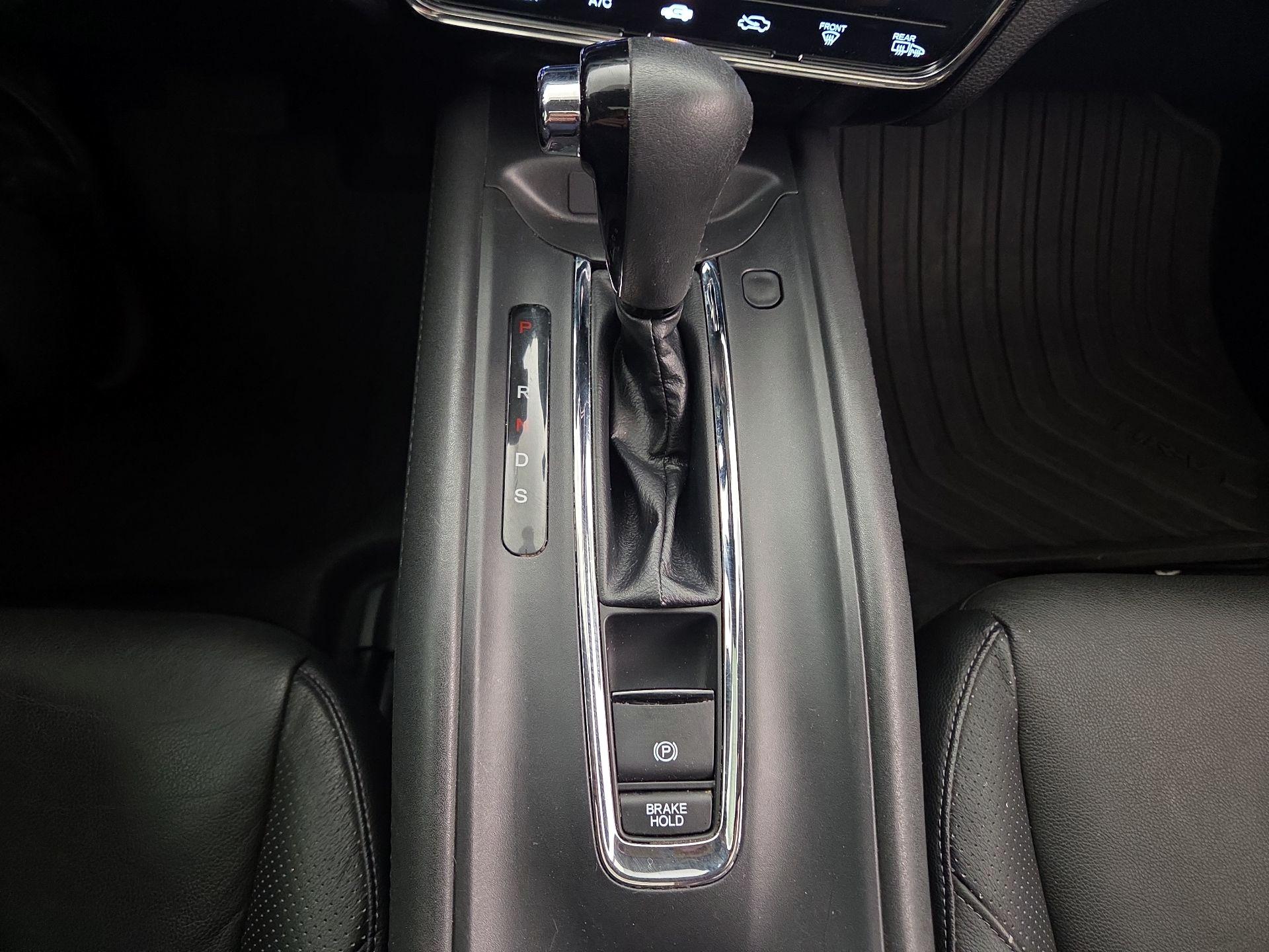 Thumbnail: 2016 Honda HR-V - 17