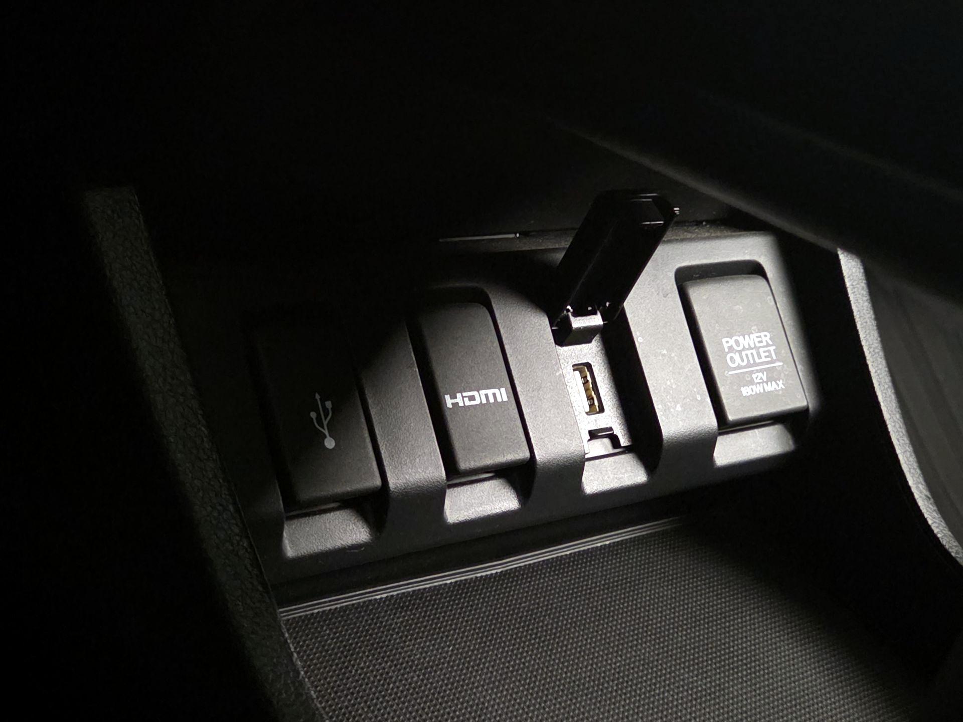 Thumbnail: 2016 Honda HR-V - 18
