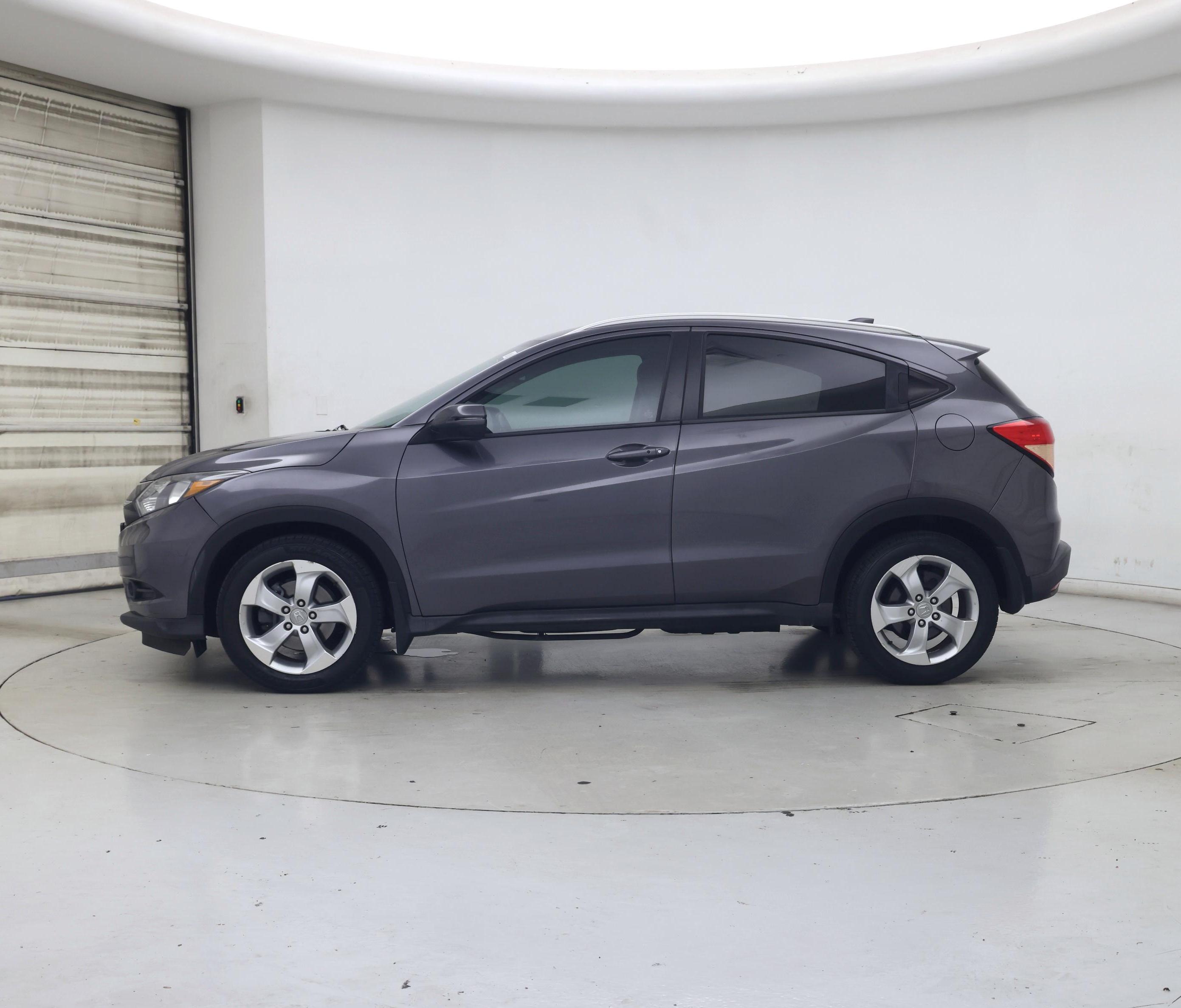 Thumbnail: 2016 Honda HR-V - 3