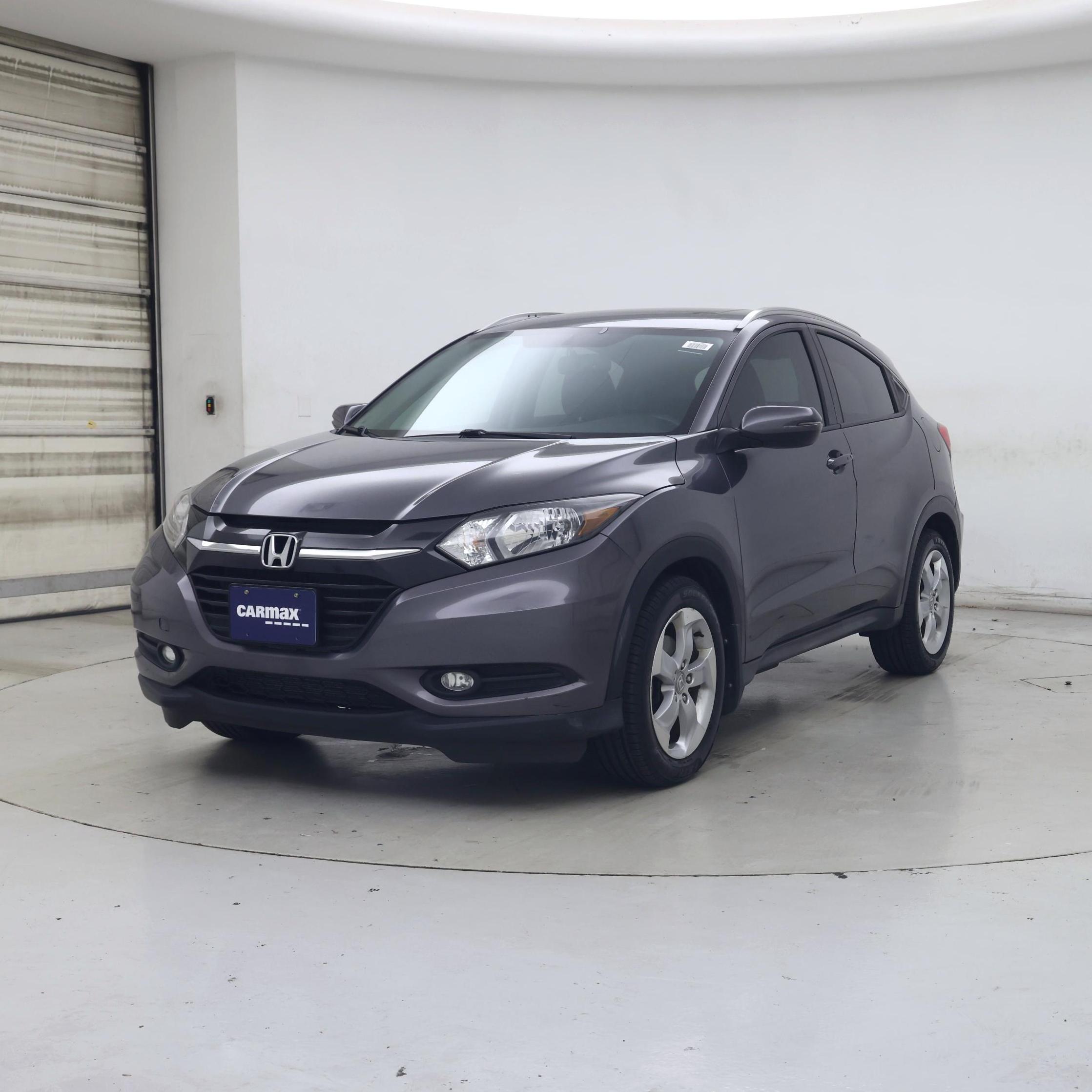 Thumbnail: 2016 Honda HR-V - 4
