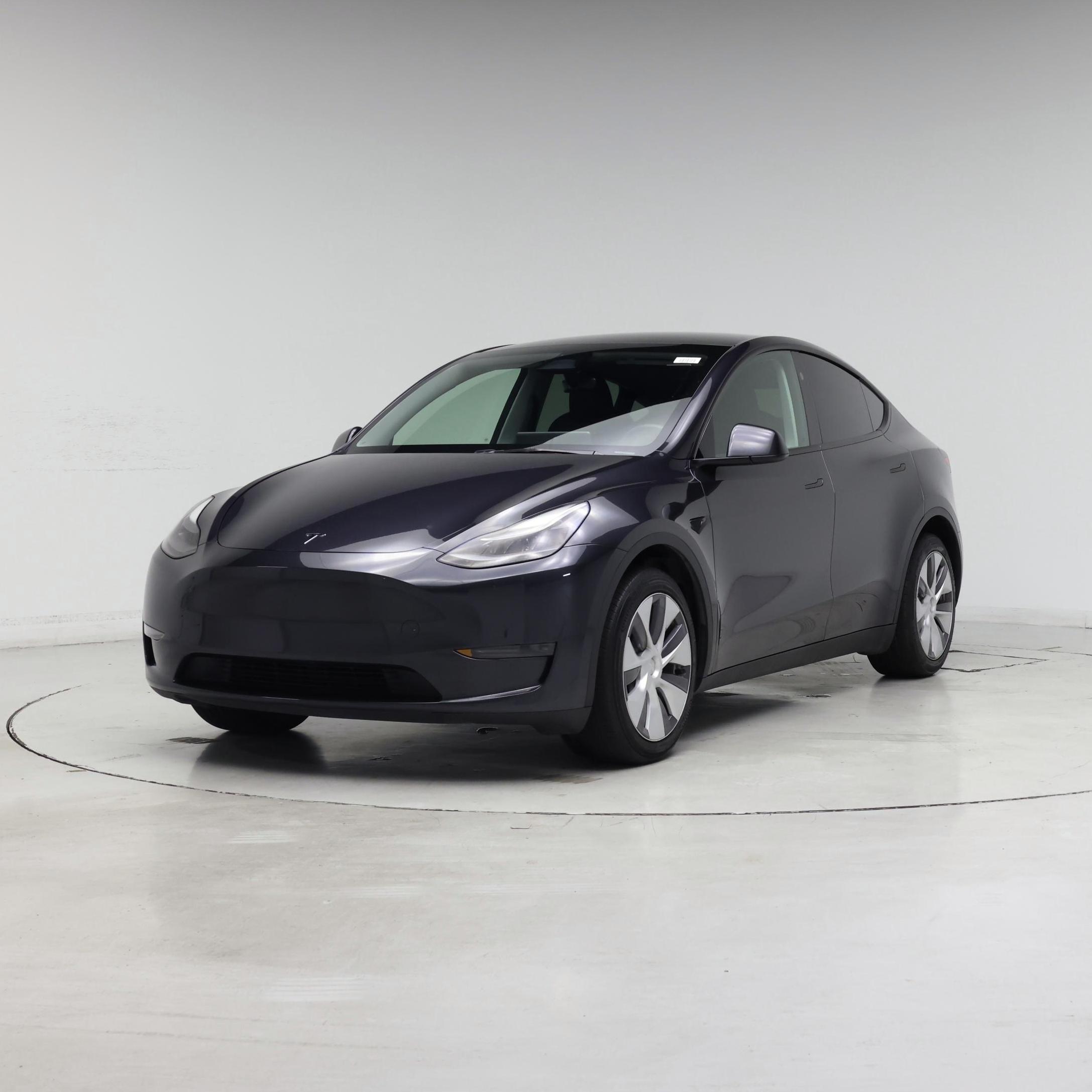 Thumbnail: 2024 Tesla Model Y - 4