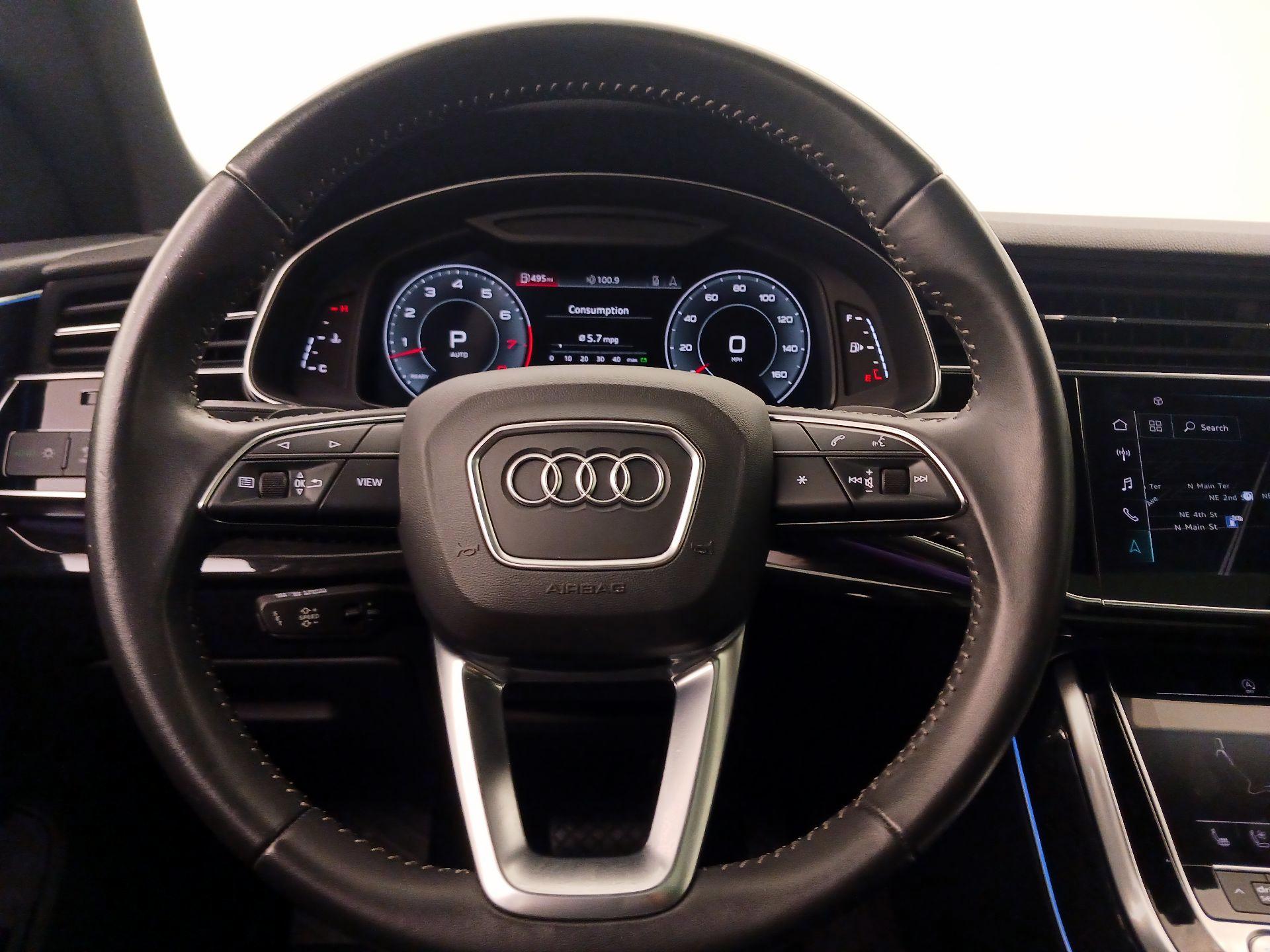 Thumbnail: 2020 Audi Q8 - 10