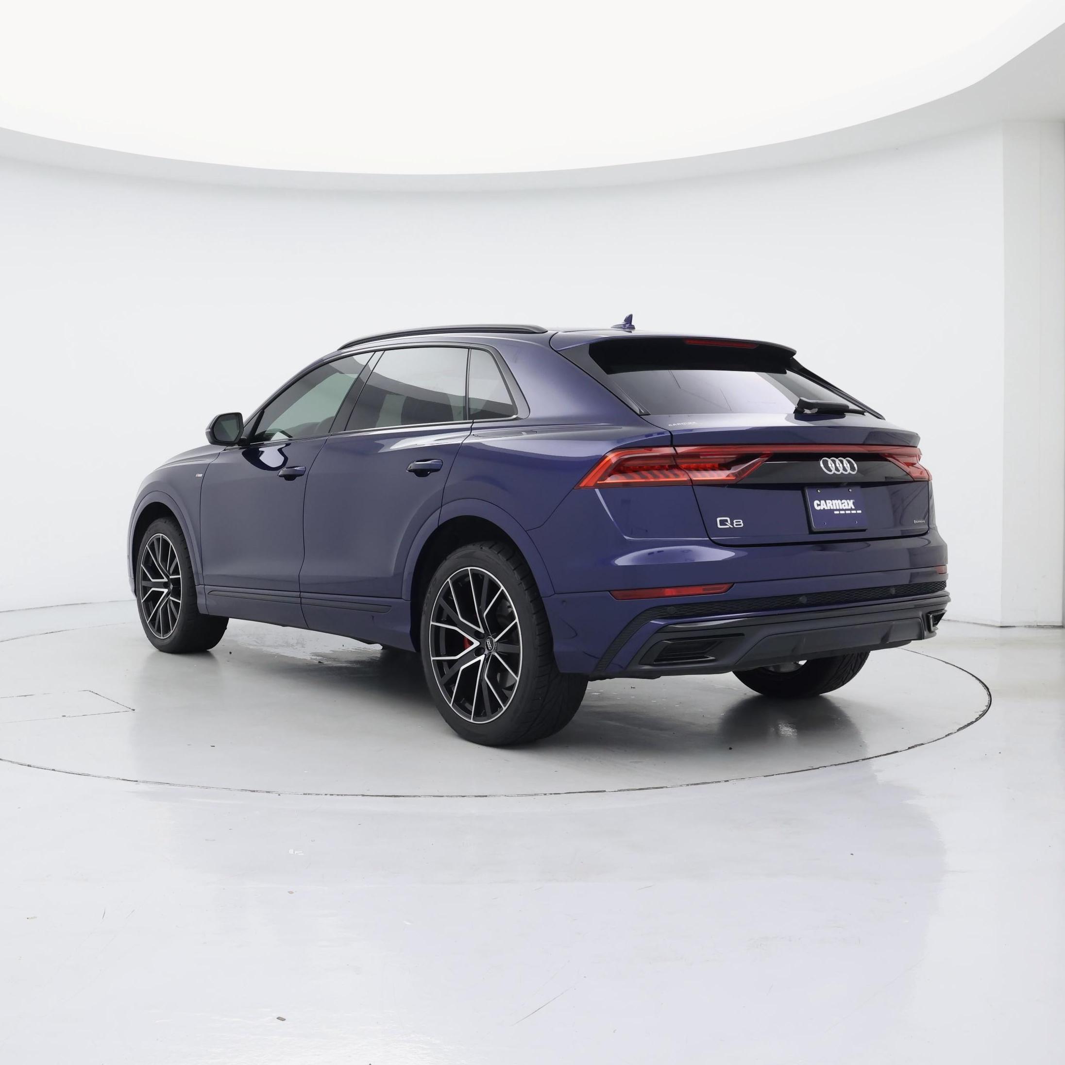 Thumbnail: 2020 Audi Q8 - 2