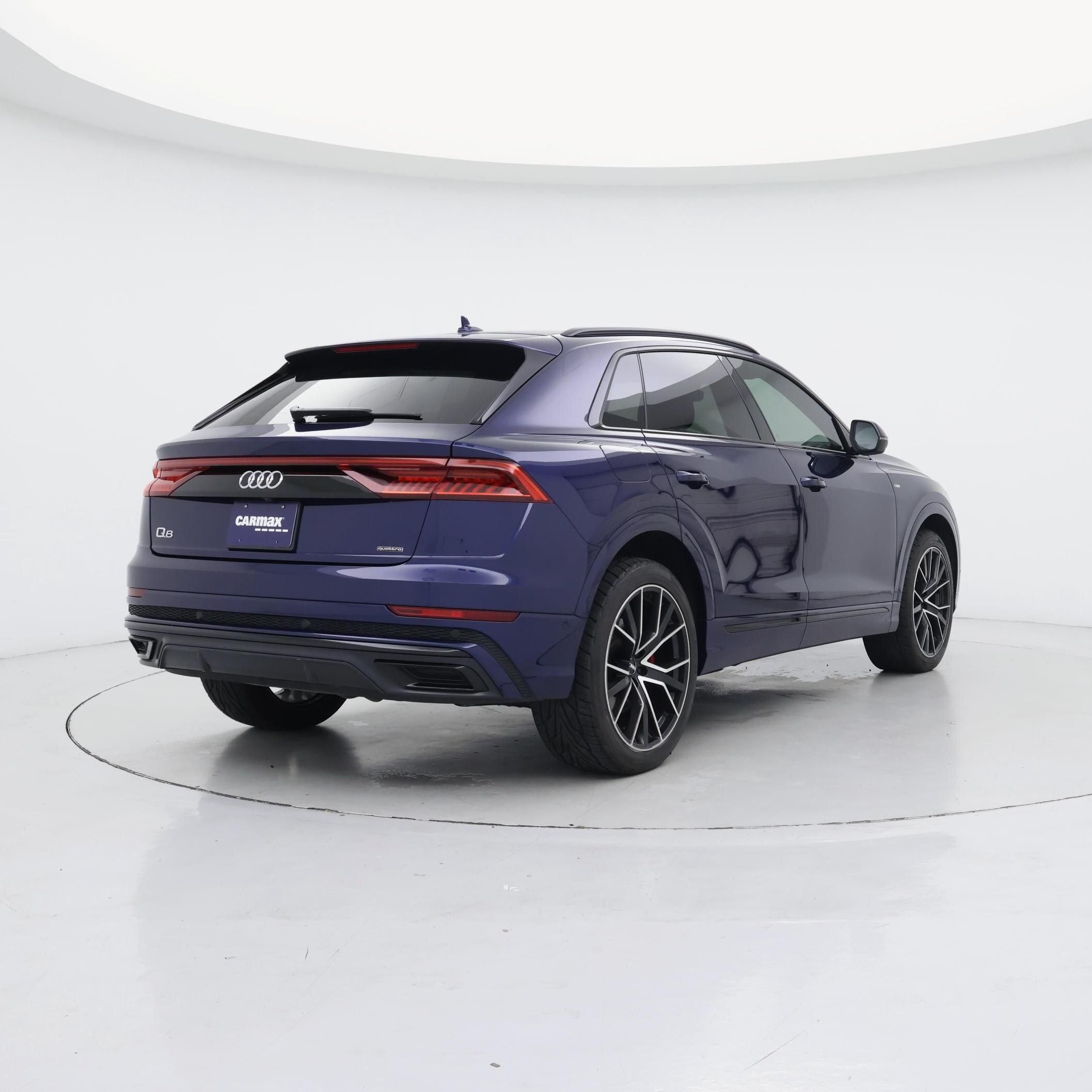 Thumbnail: 2020 Audi Q8 - 8