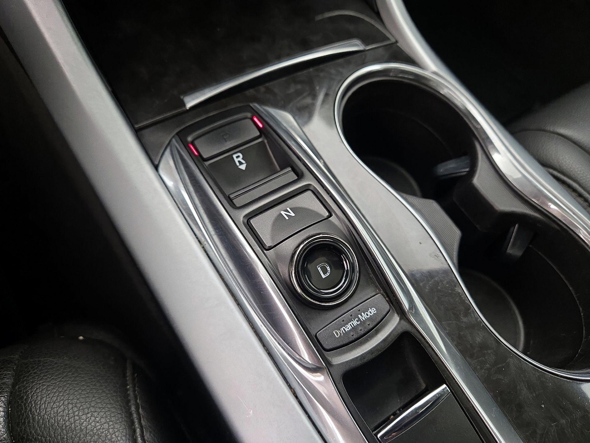 Thumbnail: 2019 Acura TLX - 17