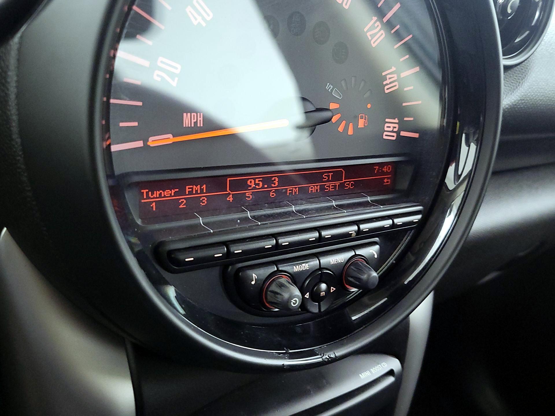 Thumbnail: 2016 MINI Cooper Countryman - 13