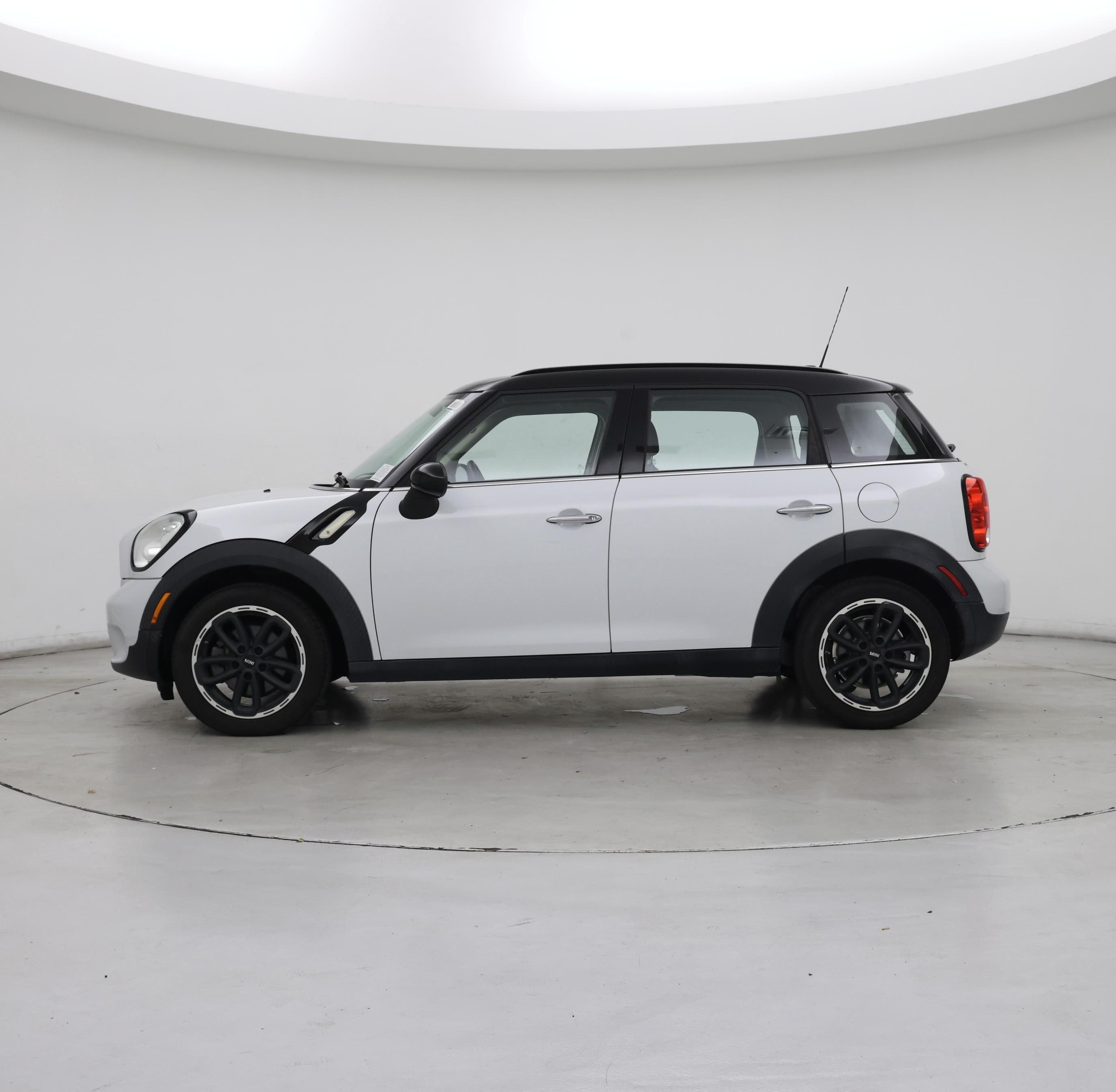 Thumbnail: 2016 MINI Cooper Countryman - 3