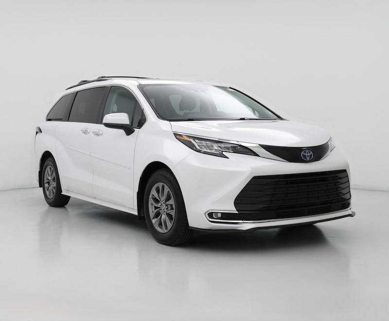 2022 Toyota Sienna Hybrid XLE