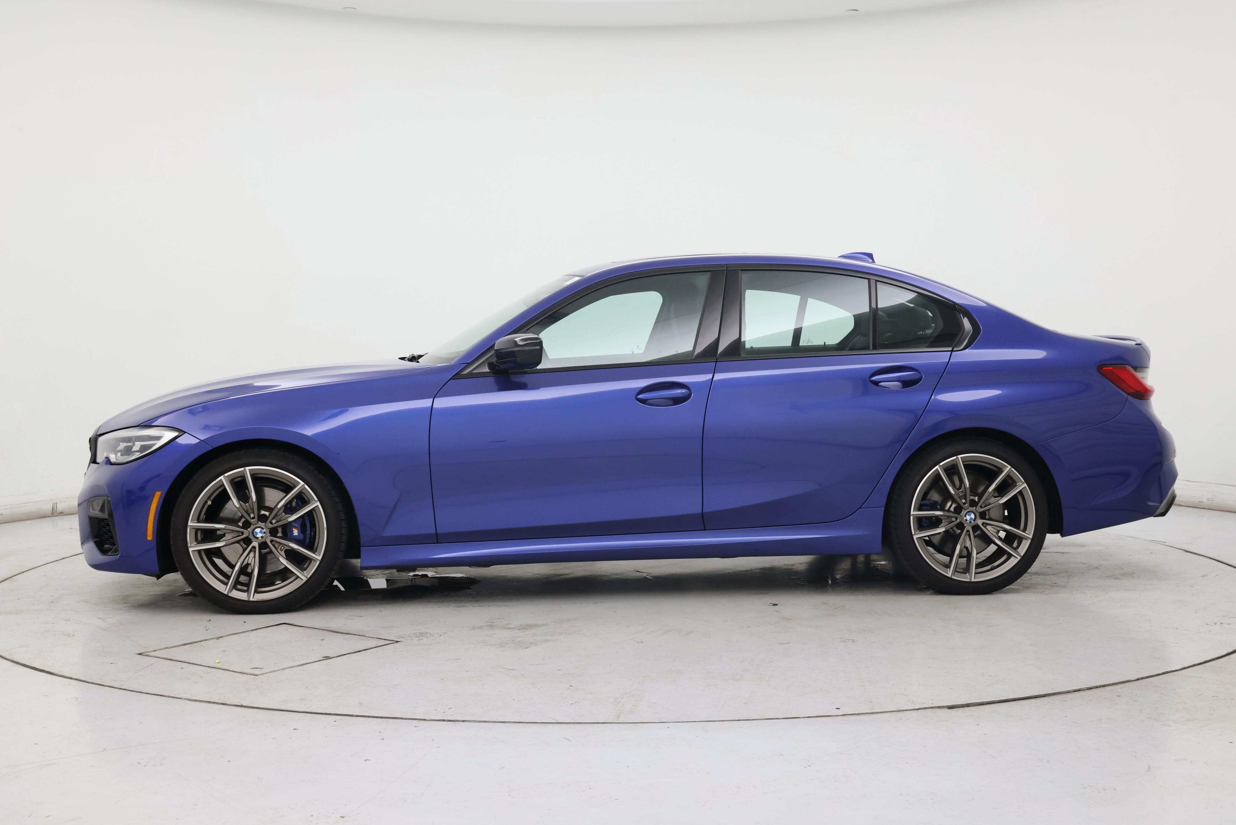 Thumbnail: 2021 BMW 3 Series - 3